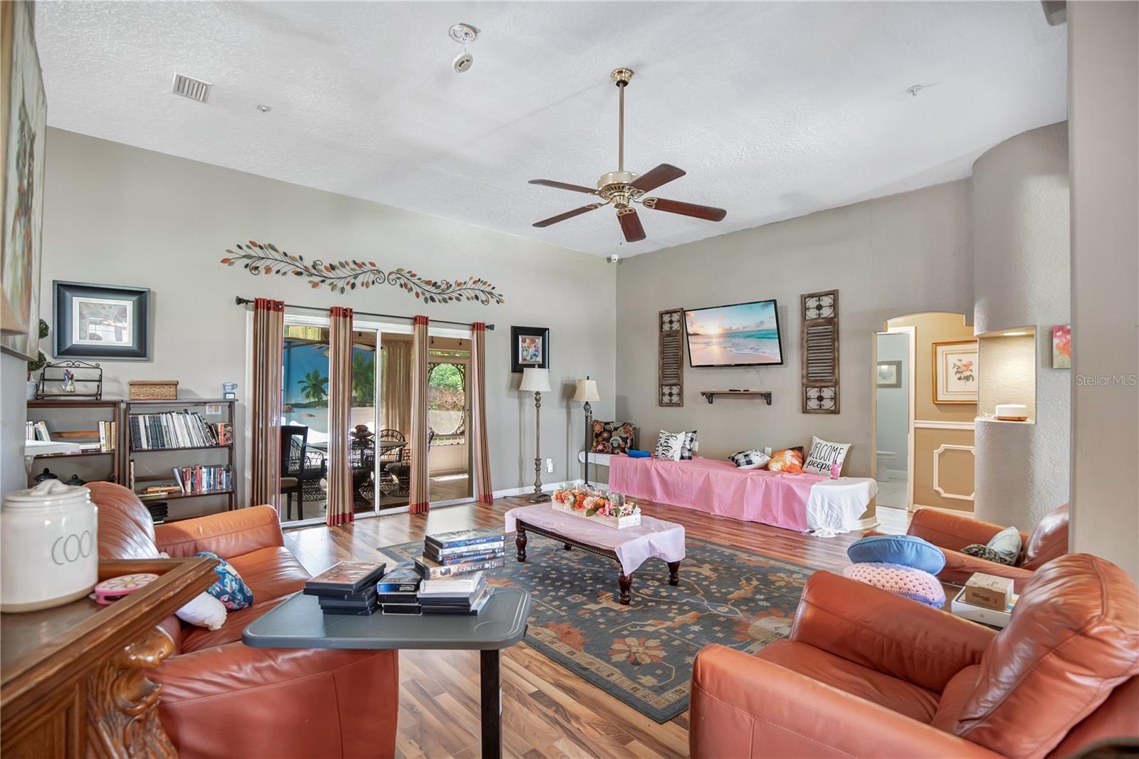 SUNRISE OAKS PUD PH 01 - Residential