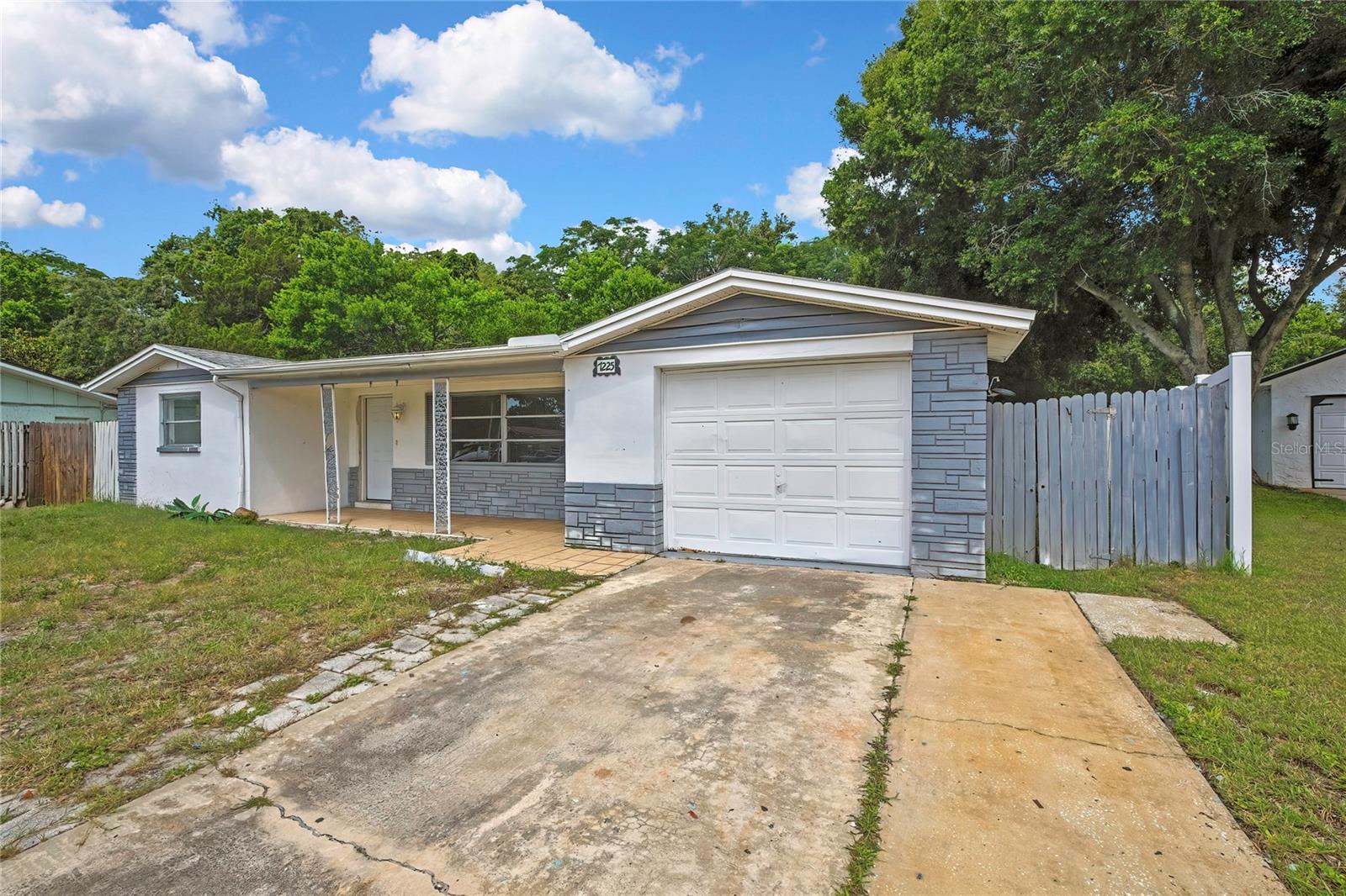 GULF HIGHLANDS - Residential