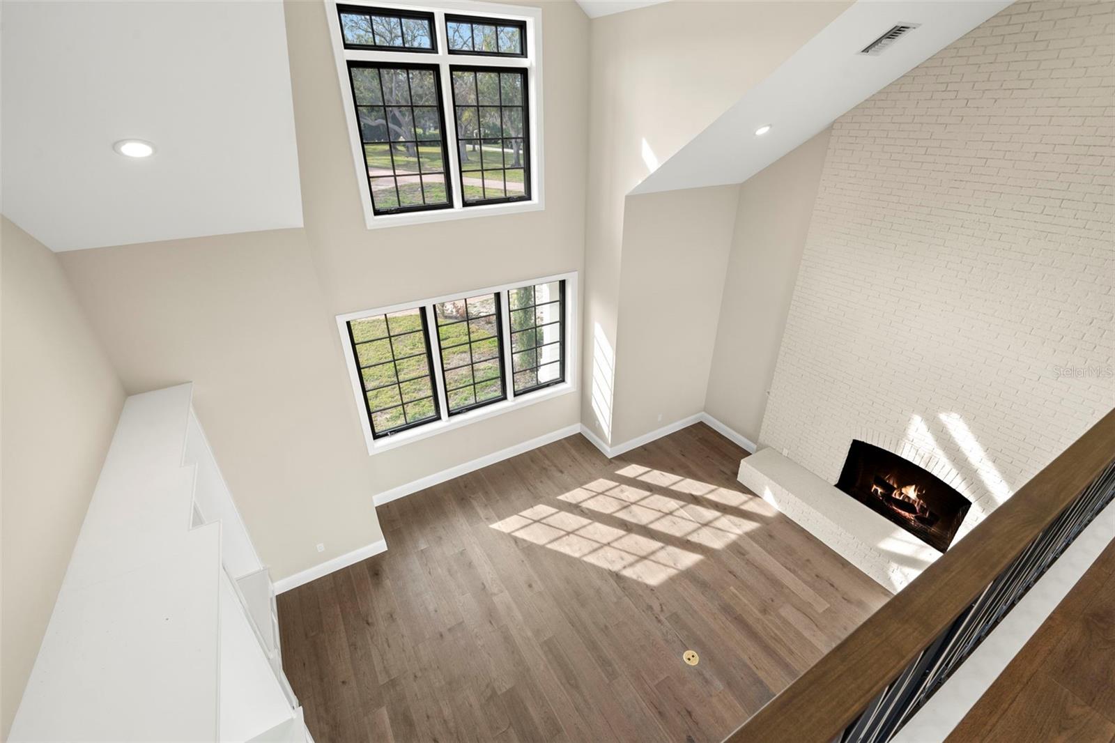 SHAW'S POINT - Residential