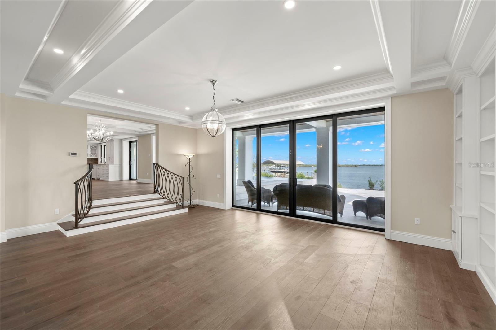 SHAW'S POINT - Residential