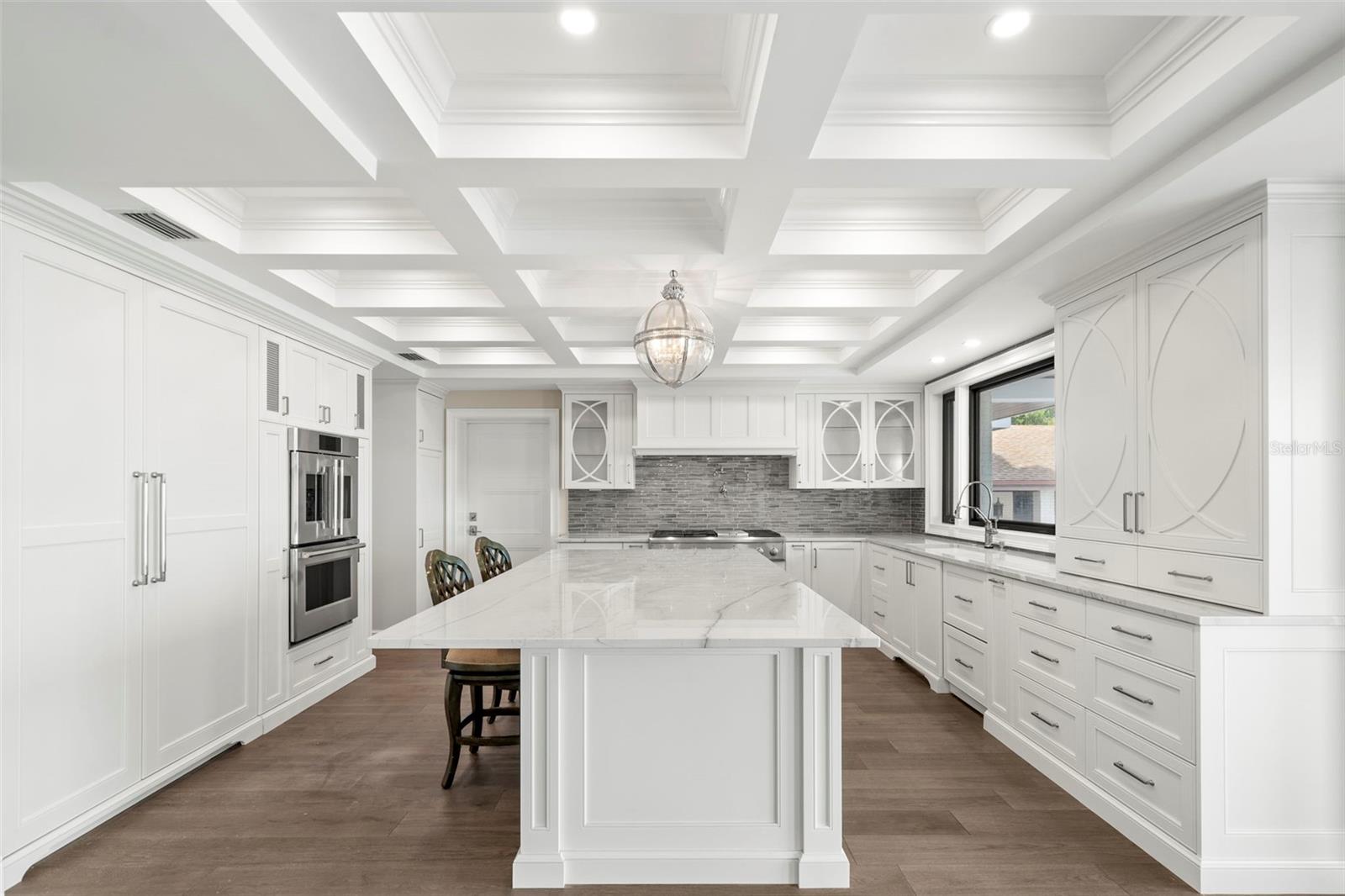 SHAW'S POINT - Residential