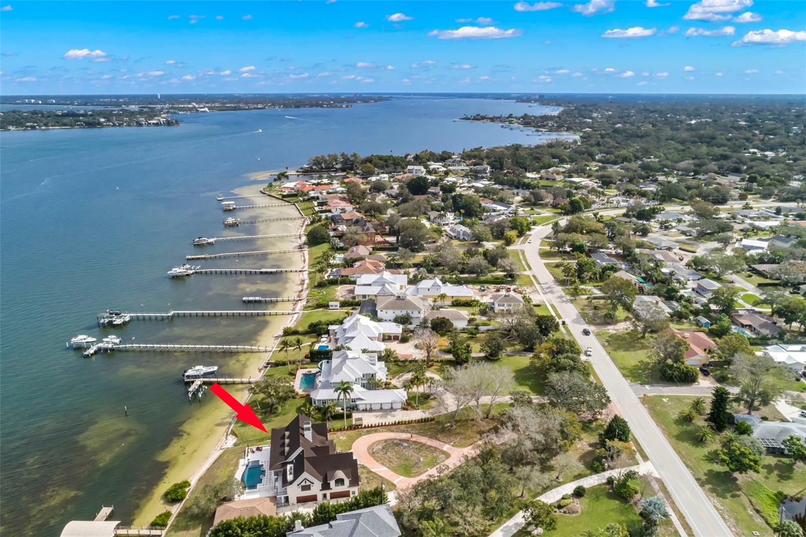SHAW'S POINT - Residential