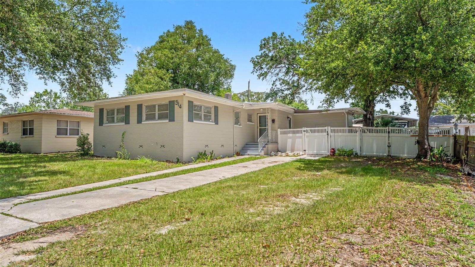 CLEVELAND HEIGHTS - Residential