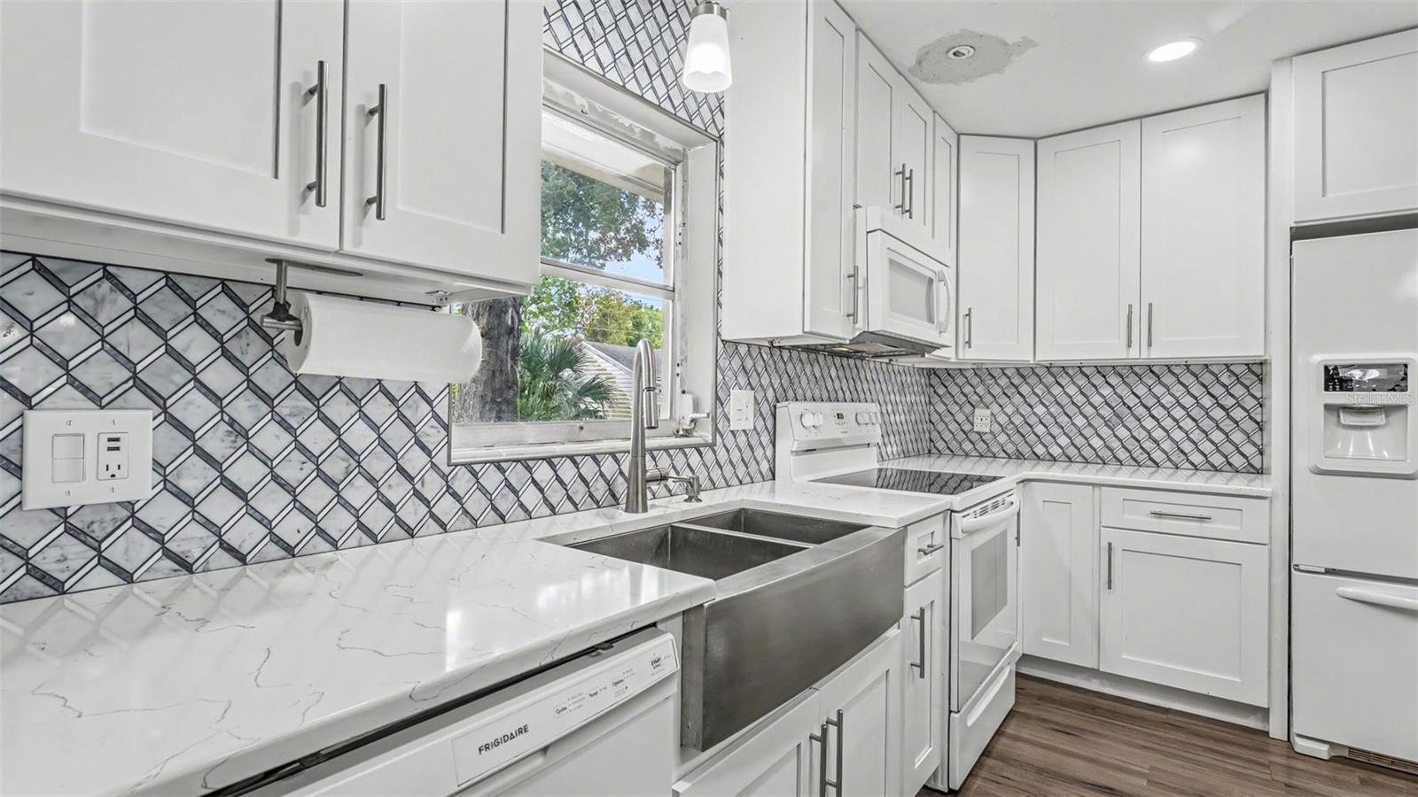CLEVELAND HEIGHTS - Residential