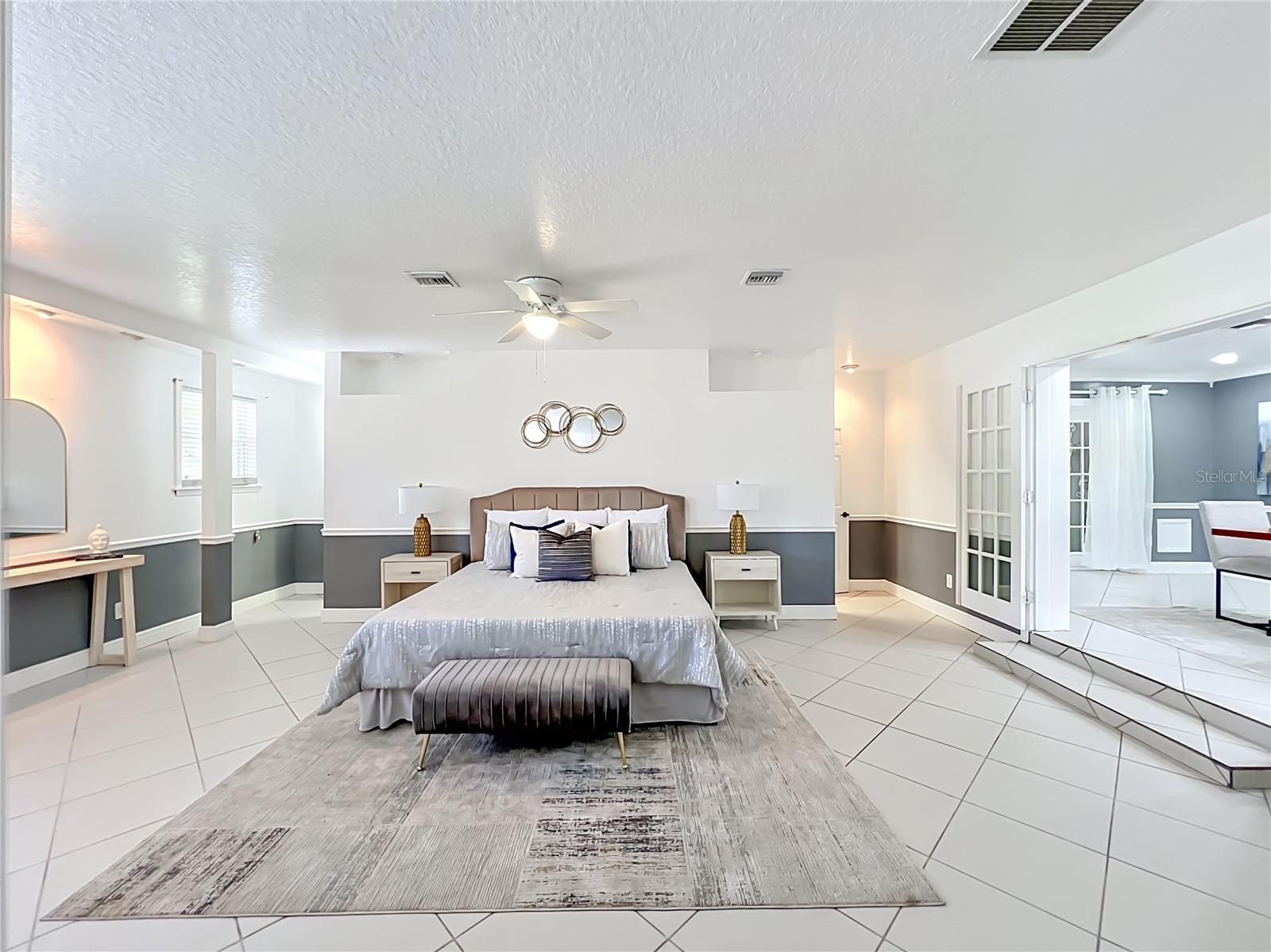 ROBERTA PLACE - Residential