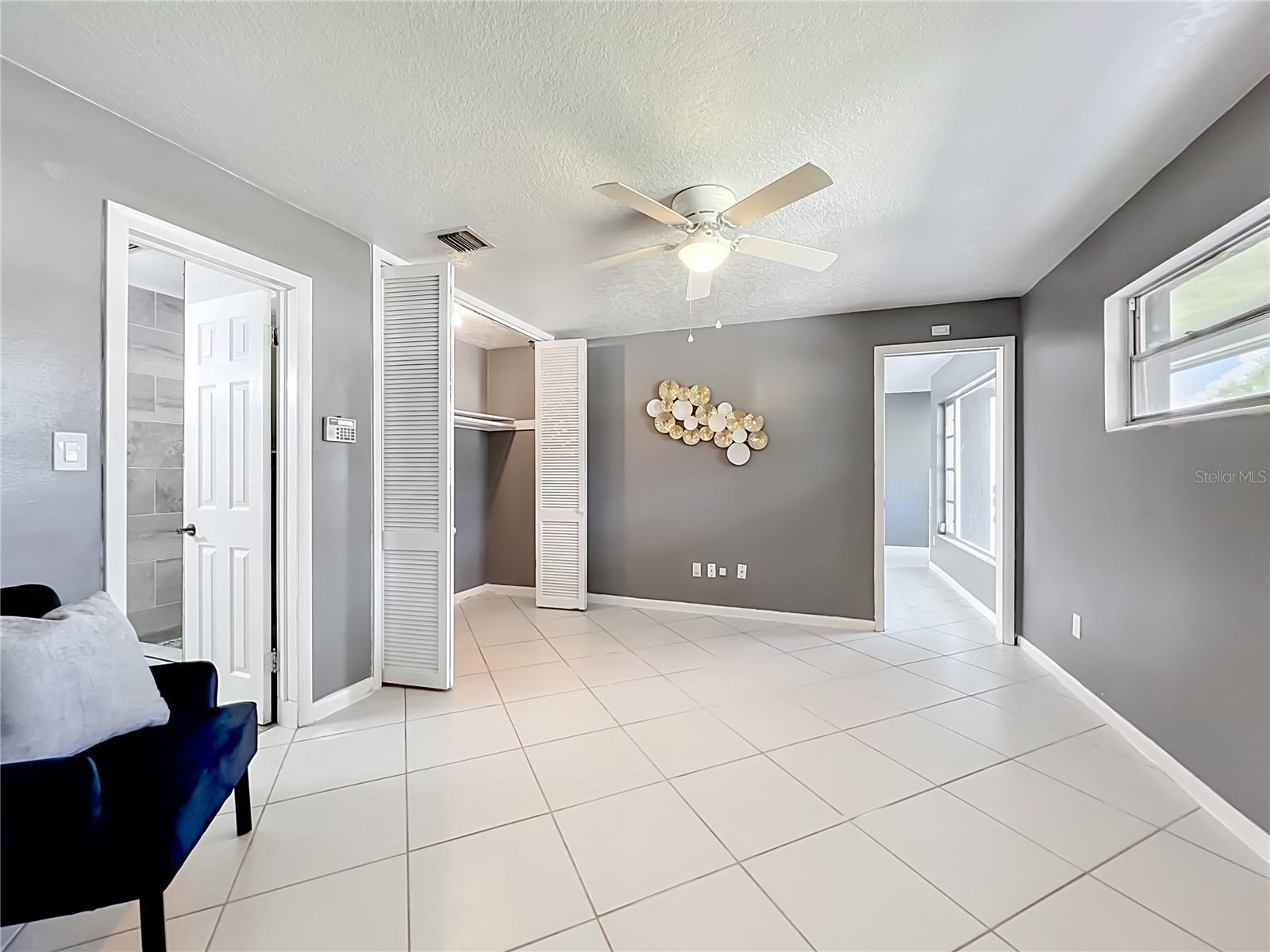 ROBERTA PLACE - Residential