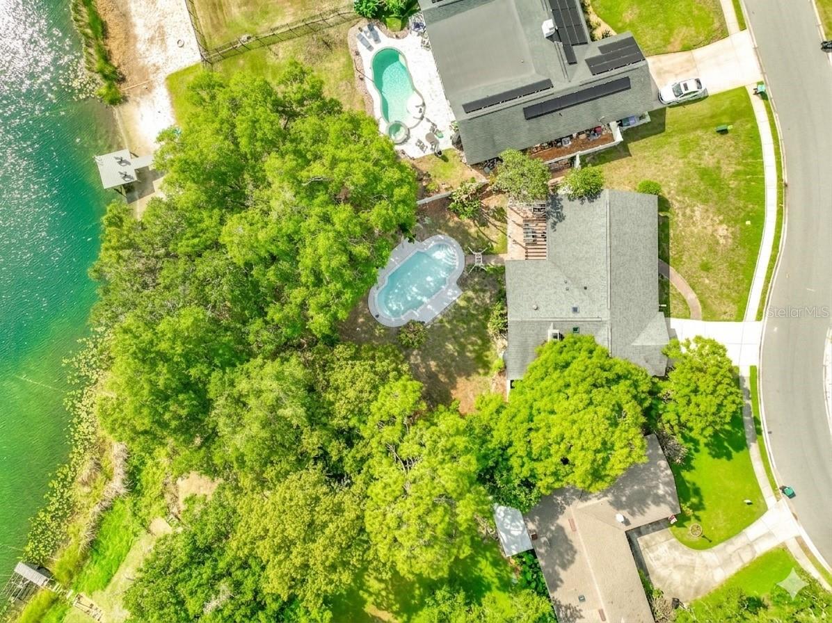 ROBERTA PLACE - Residential