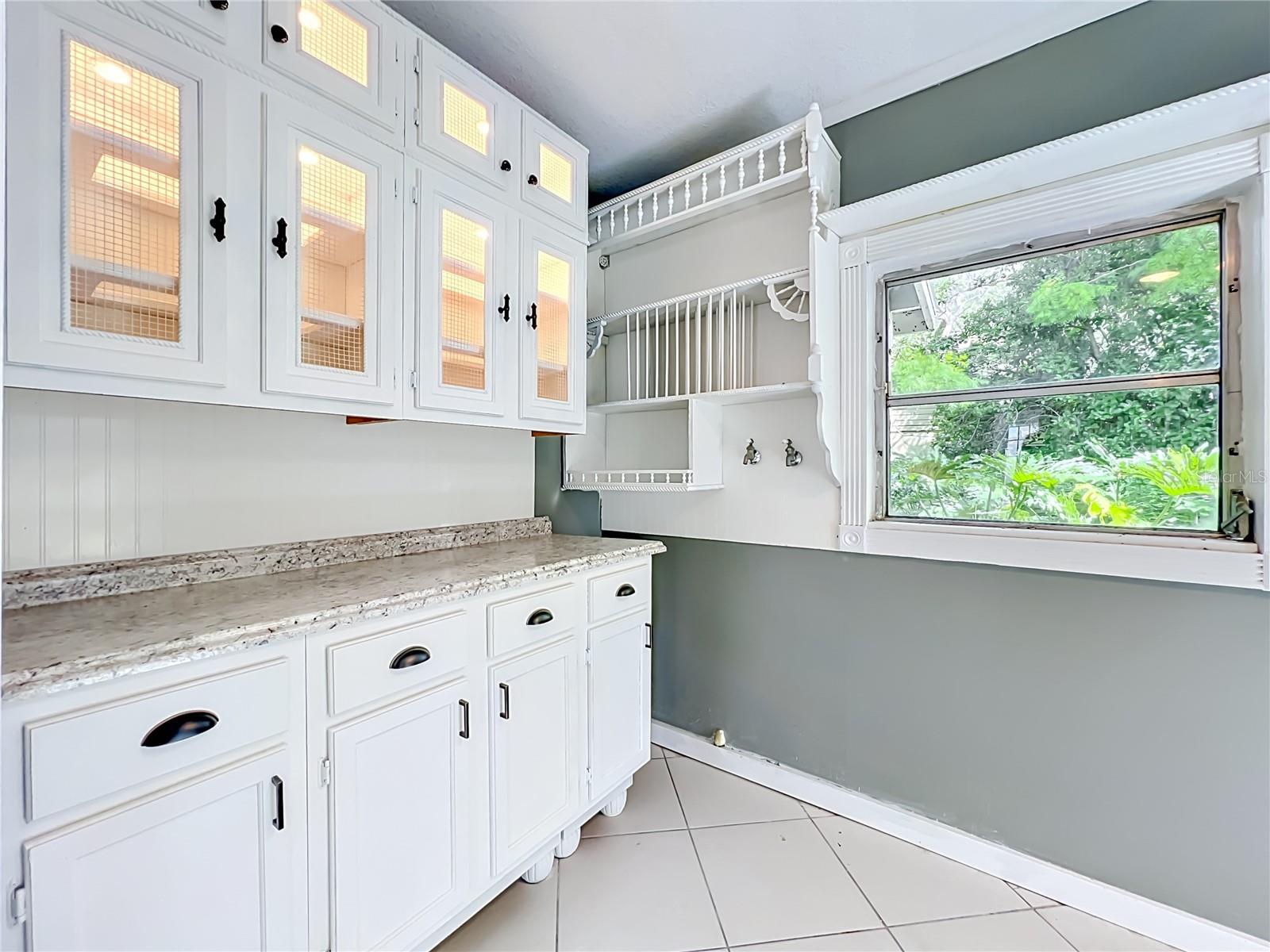 ROBERTA PLACE - Residential