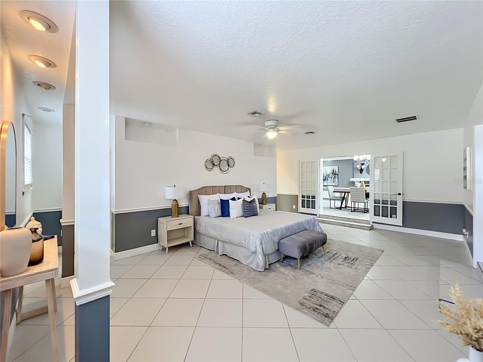 ROBERTA PLACE - Residential