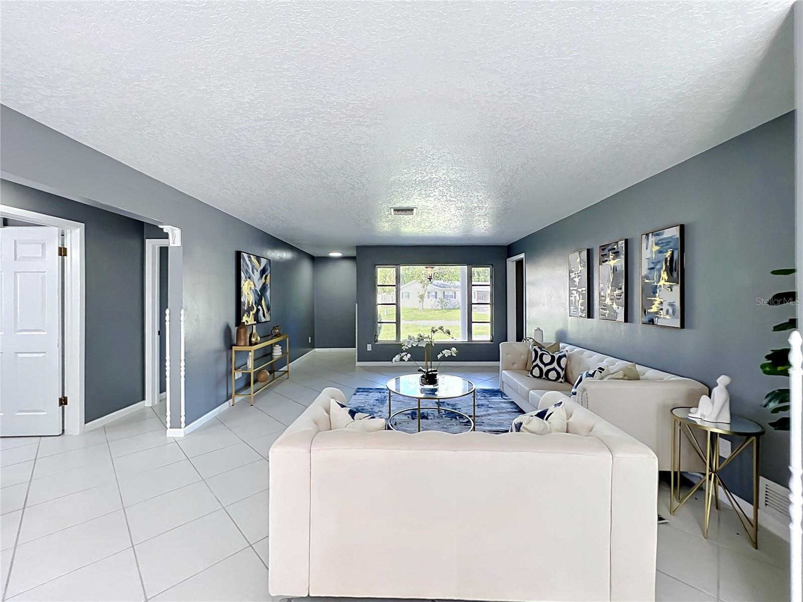ROBERTA PLACE - Residential