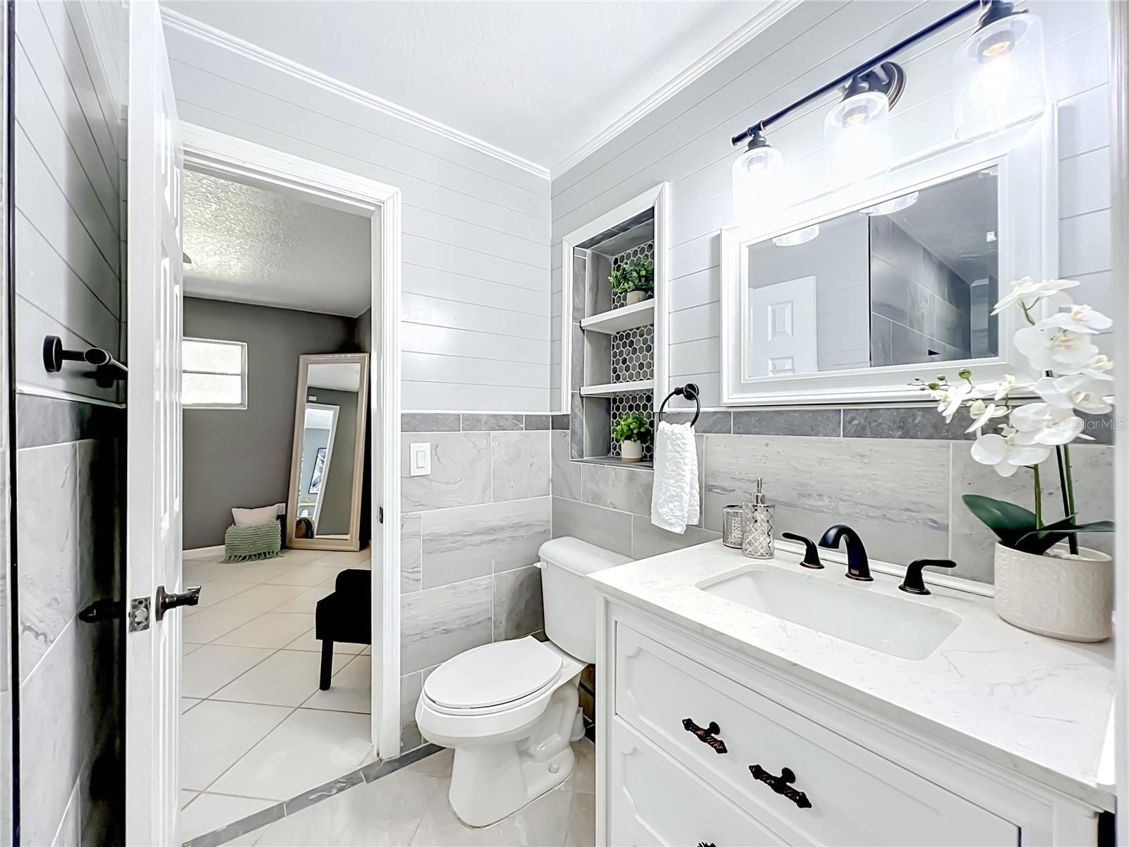 ROBERTA PLACE - Residential