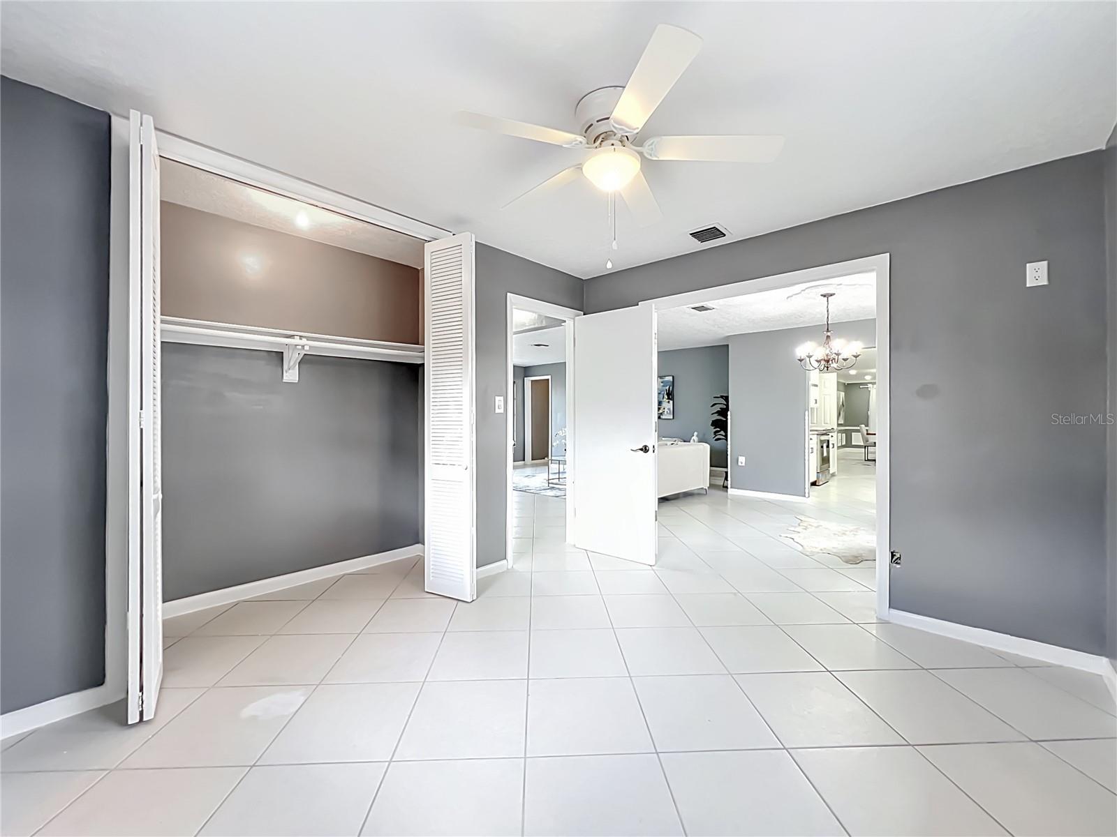 ROBERTA PLACE - Residential