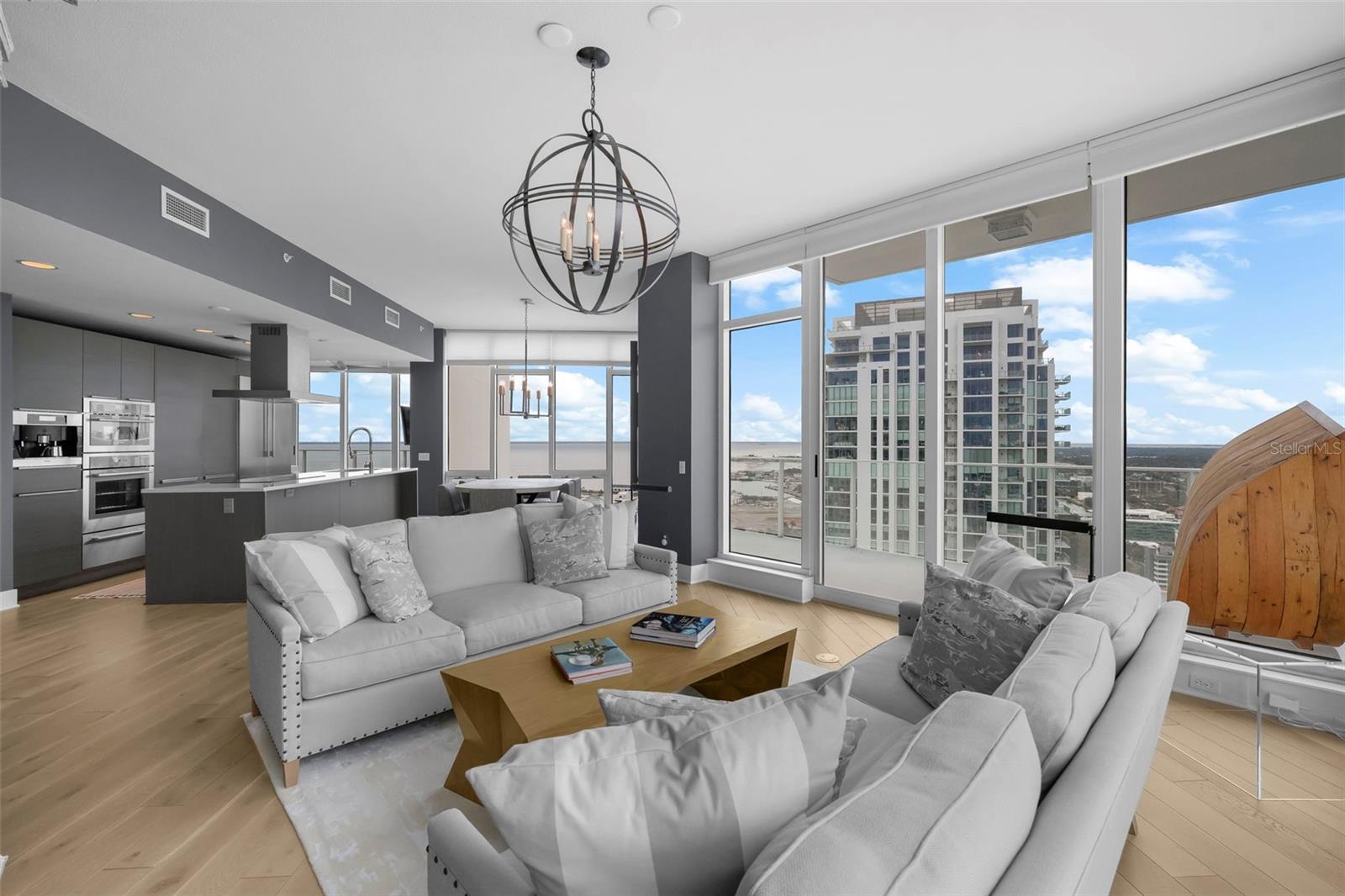 SIGNATURE PLACE CONDO - Residential