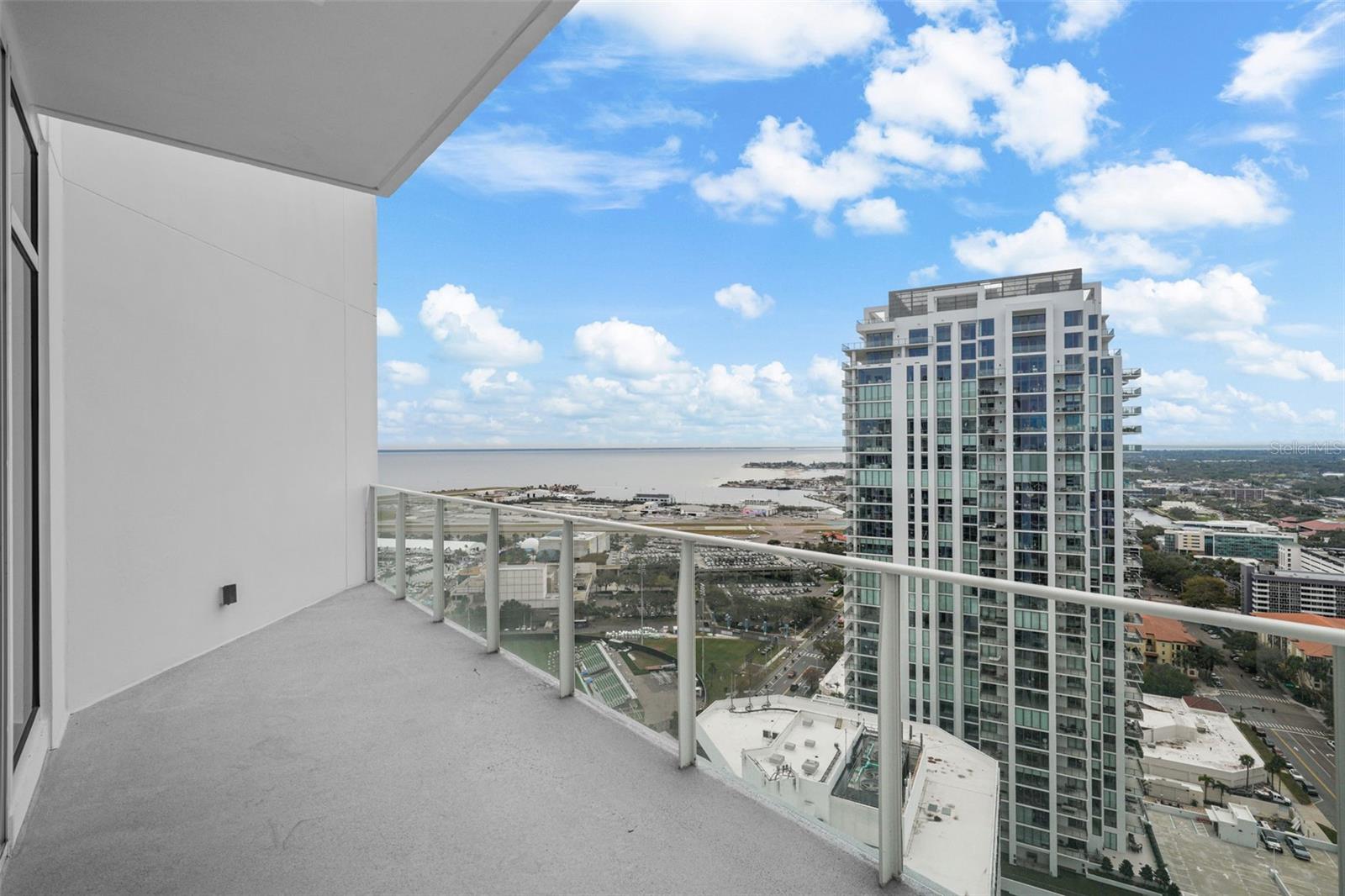 SIGNATURE PLACE CONDO - Residential