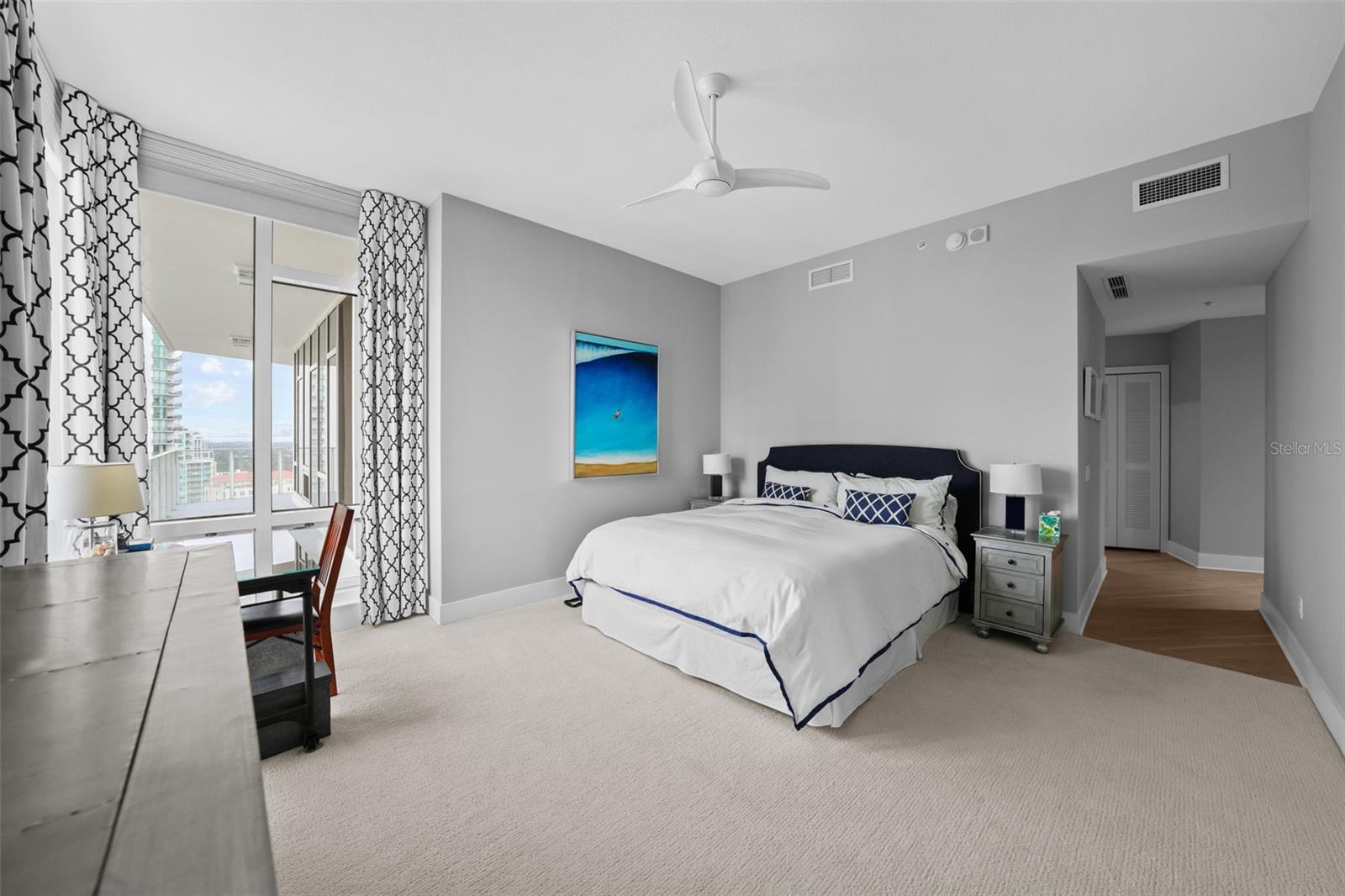 SIGNATURE PLACE CONDO - Residential
