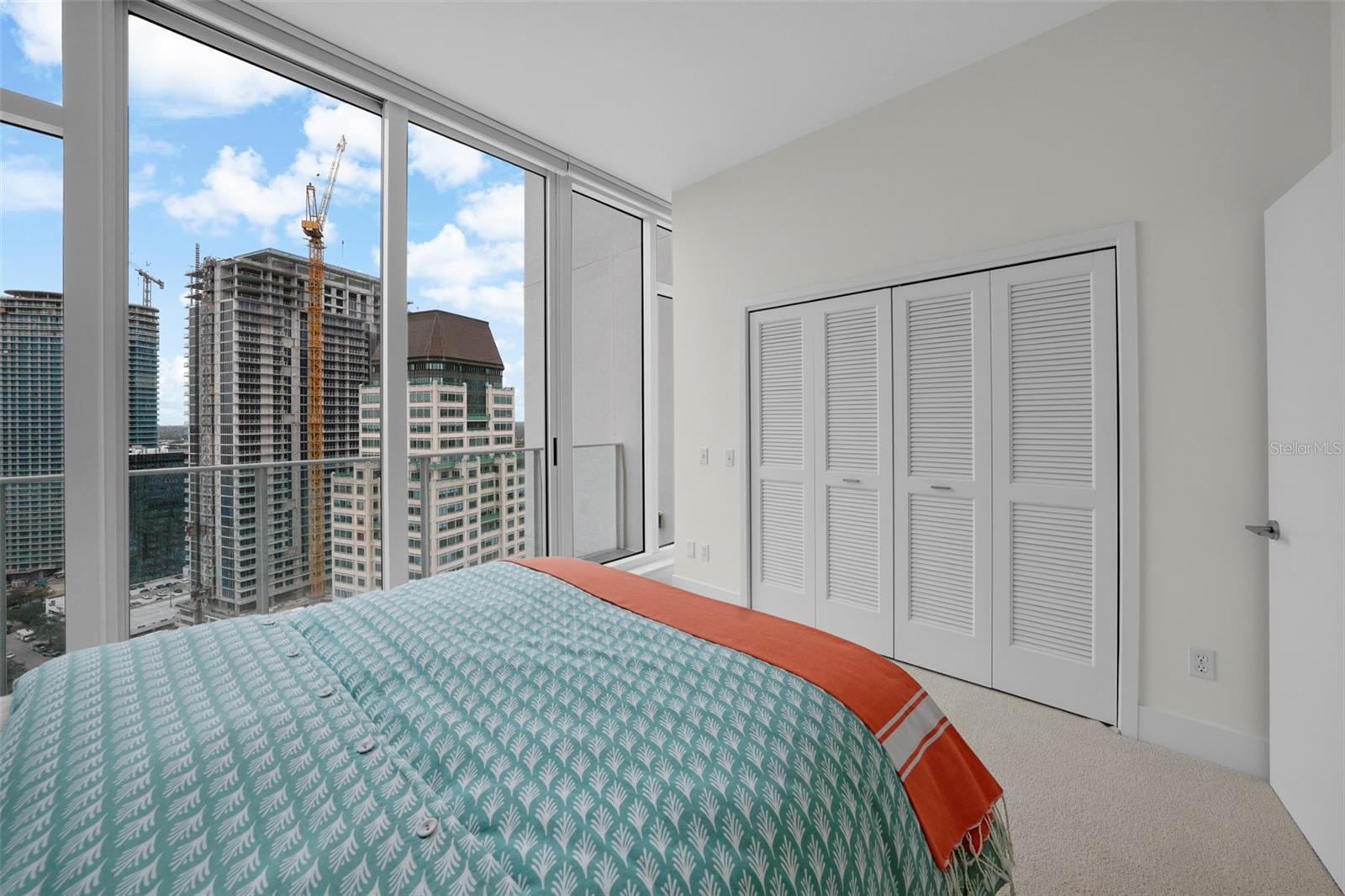 SIGNATURE PLACE CONDO - Residential