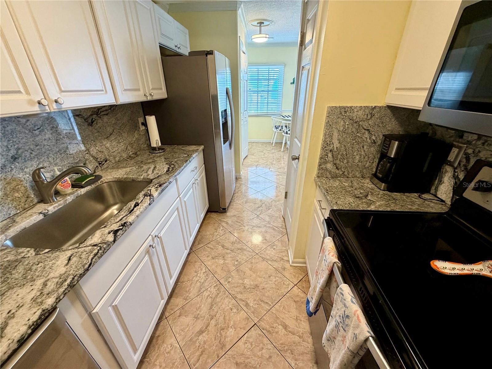 WATERSIDE AT COQUINA KEY SOUTH - Residential Lease