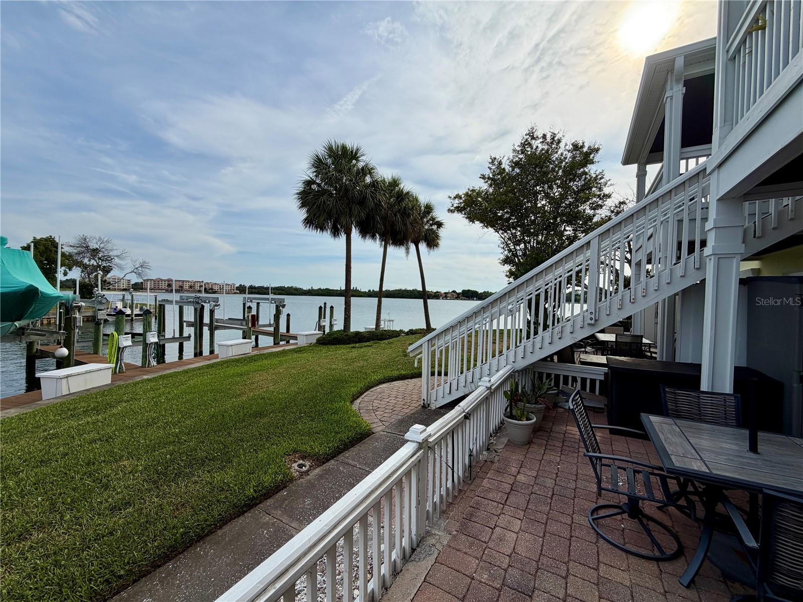 Fully furnished 1-bedroom, 1-bath waterfront condo in Waterside South with beautiful views of Little Bayou and incredible sunset views. The condo offers a comfortable layout and  everything needed for an easy, move-in-ready stay.

Located inside the gated waterfront community of Waterside South, residents enjoy two pools, including a waterfront pool, a jacuzzi, 24/7 fitness center, tennis, pickleball, volleyball and basketball courts, kayak storage, waterfront walking areas, and a clubhouse with a bar, pool table, and regular social events.

Available for a minimum three-month lease at $1,800 per month through the end of December, $2,800 per month from January through April, or $1,900 per month with an annual lease. A boat slip may also be available for an additional fee.

Conveniently located on Coquina Key, approximately 11 minutes from downtown St. Petersburg and less than 20 minutes from the Gulf beaches.