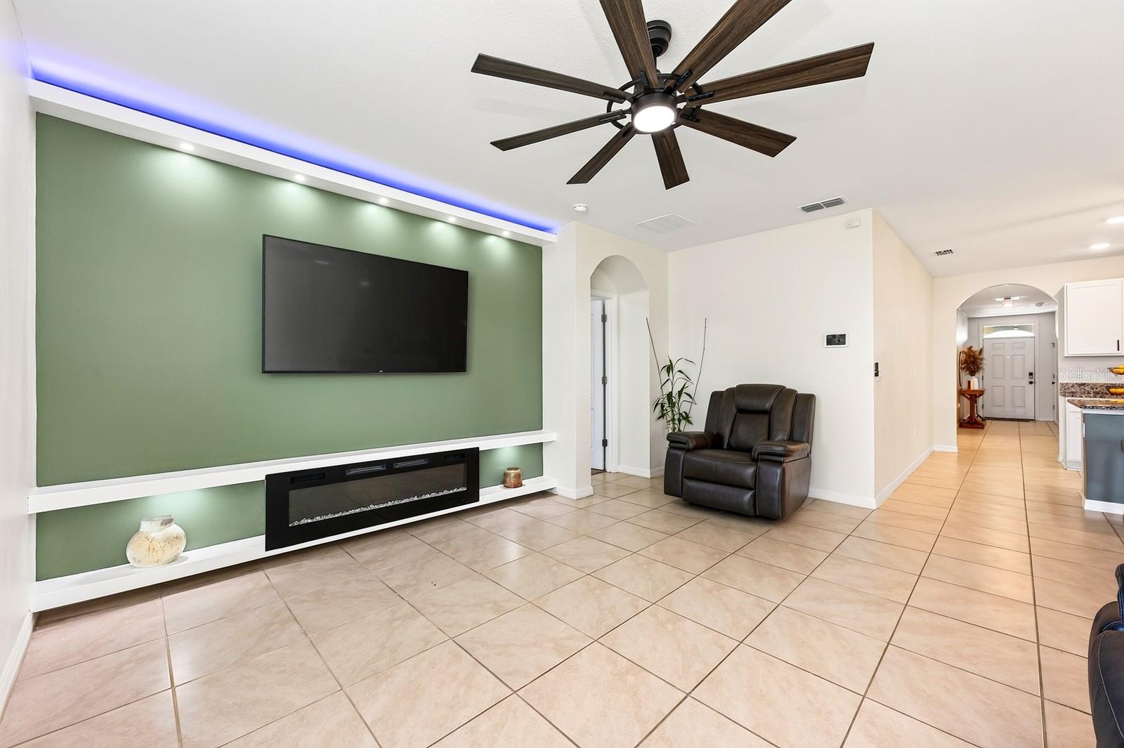 DELTONA LAKES UNIT 05 - Residential