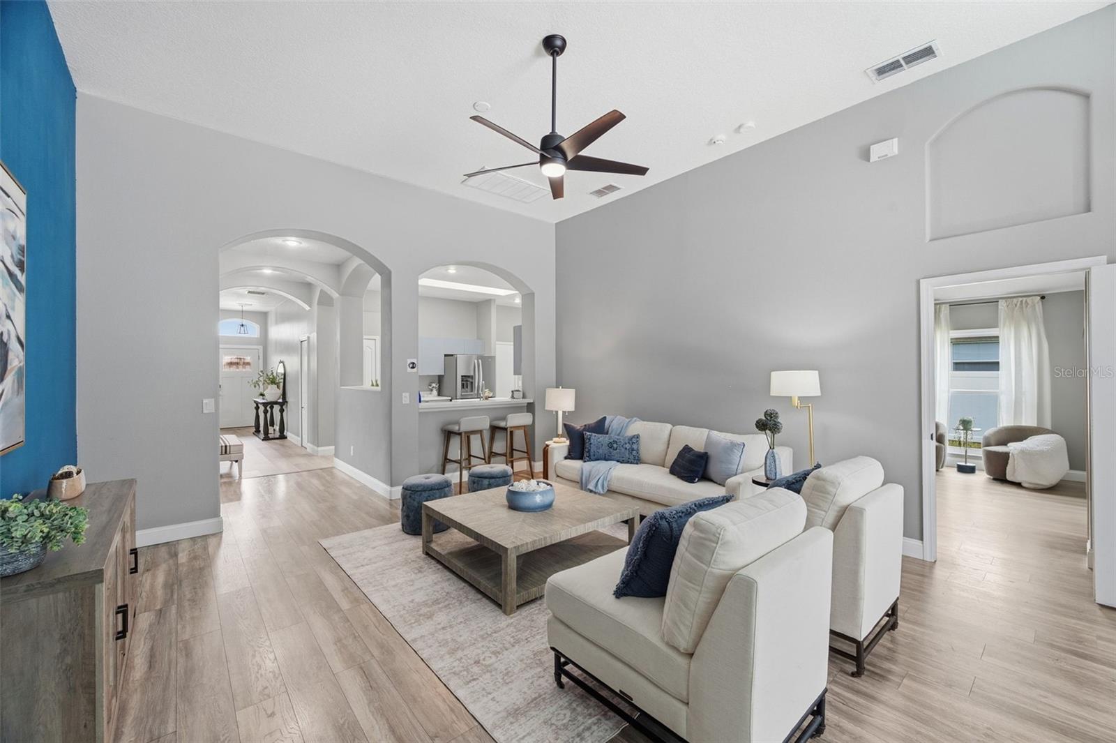 MEADOW POINTE PRCL 10 UNIT 01 02 - Residential