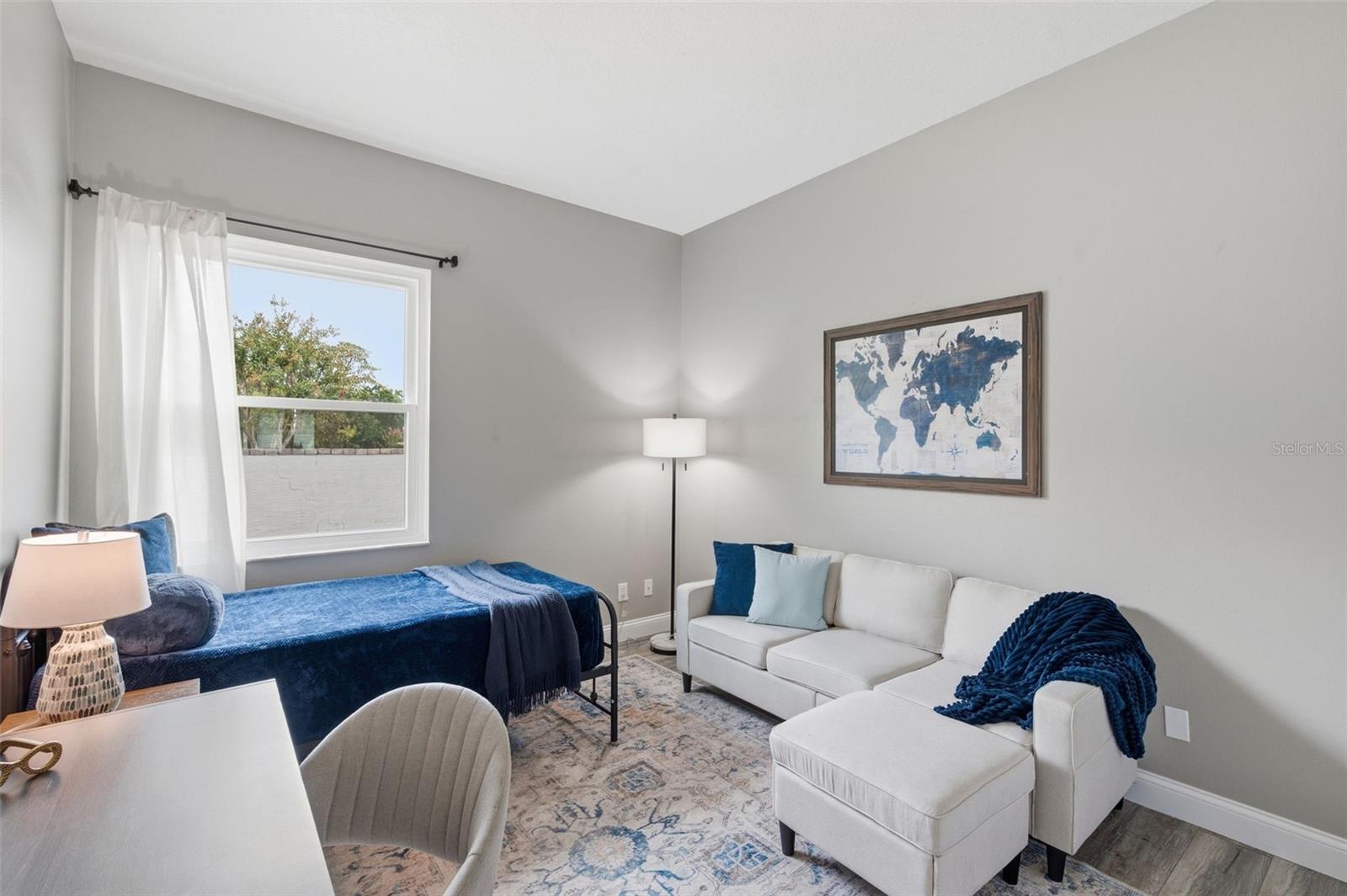 MEADOW POINTE PRCL 10 UNIT 01 02 - Residential
