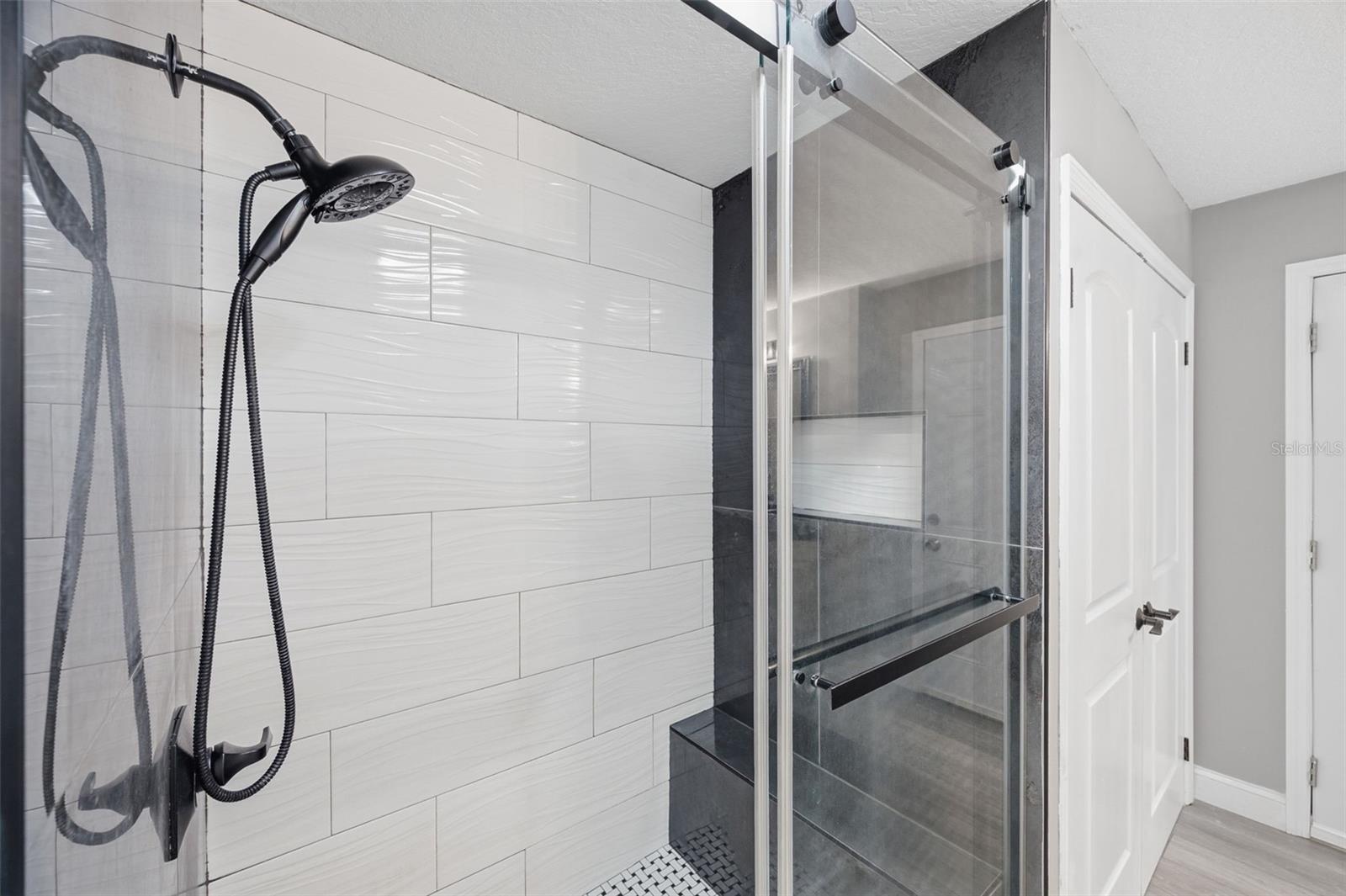 MEADOW POINTE PRCL 10 UNIT 01 02 - Residential