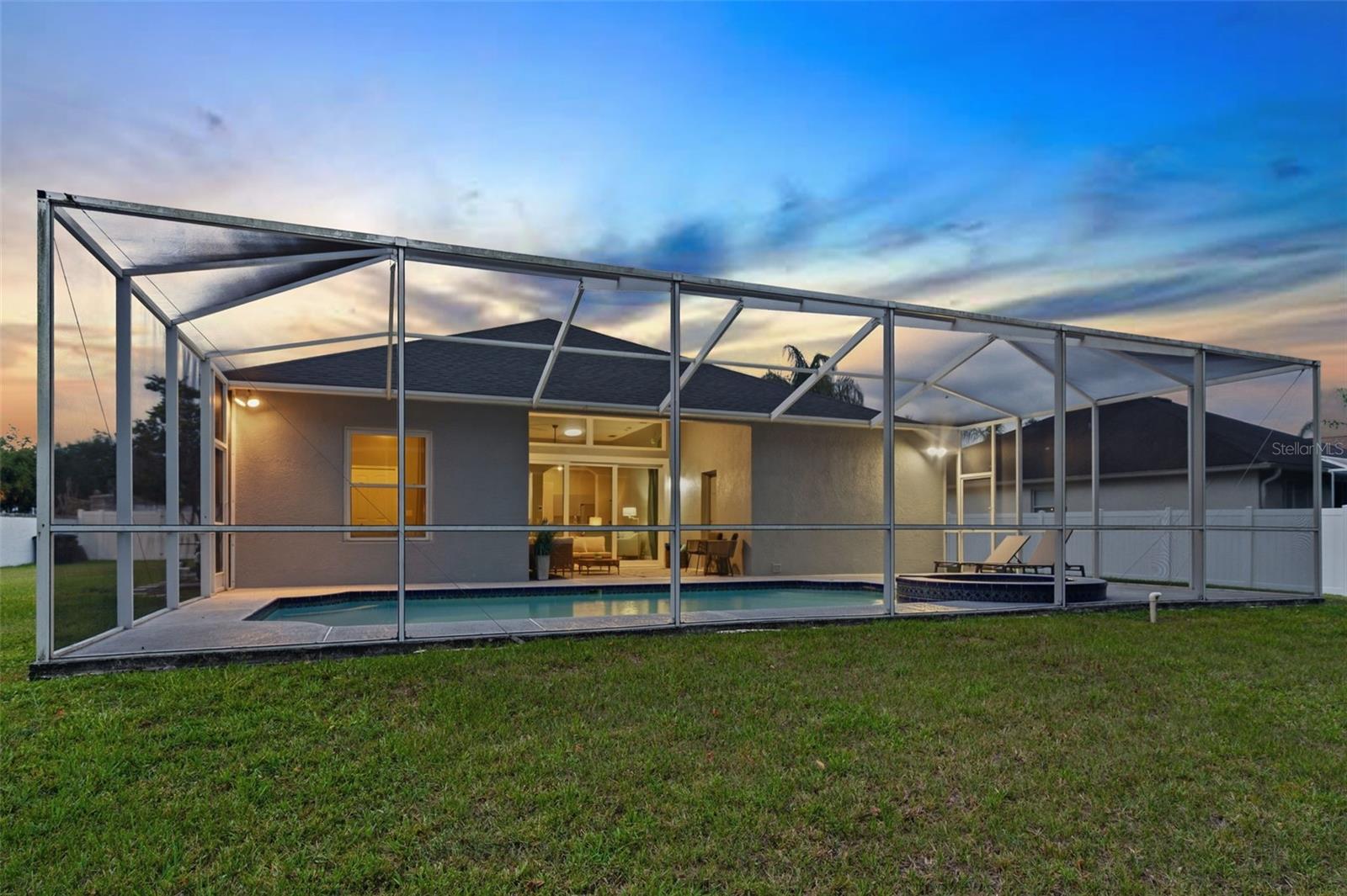 MEADOW POINTE PRCL 10 UNIT 01 02 - Residential