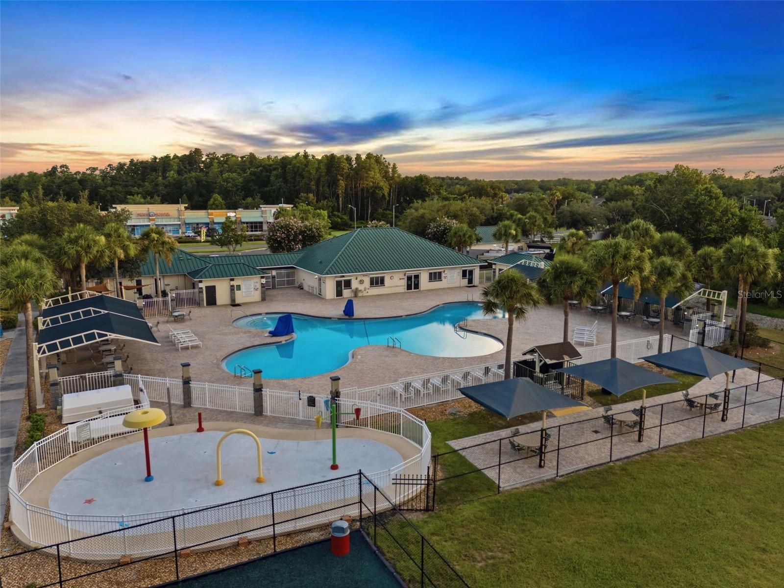 MEADOW POINTE PRCL 10 UNIT 01 02 - Residential