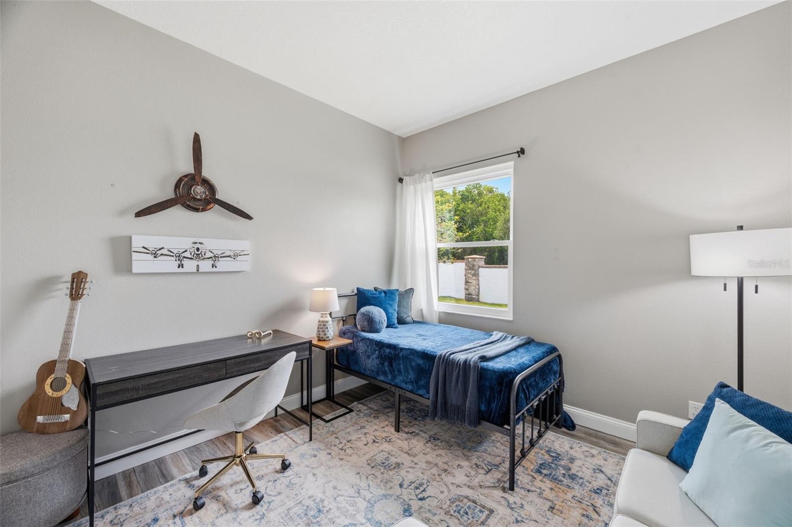 MEADOW POINTE PRCL 10 UNIT 01 02 - Residential