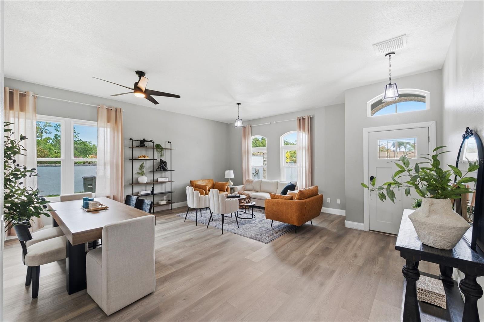 MEADOW POINTE PRCL 10 UNIT 01 02 - Residential
