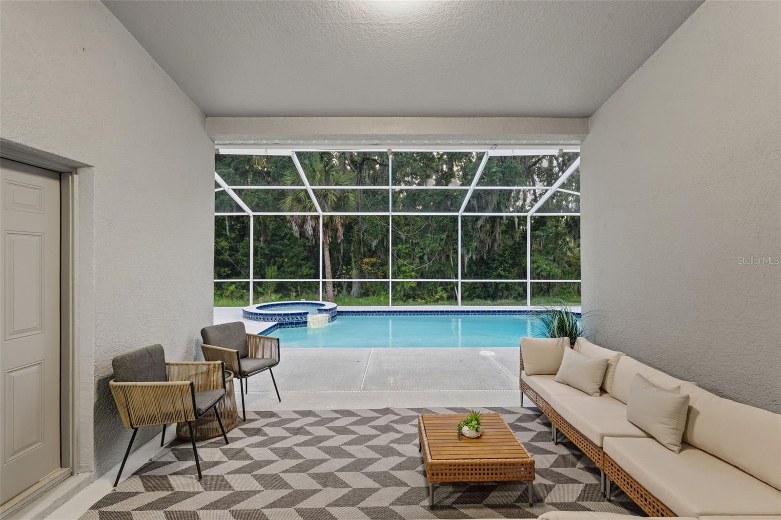 MEADOW POINTE PRCL 10 UNIT 01 02 - Residential
