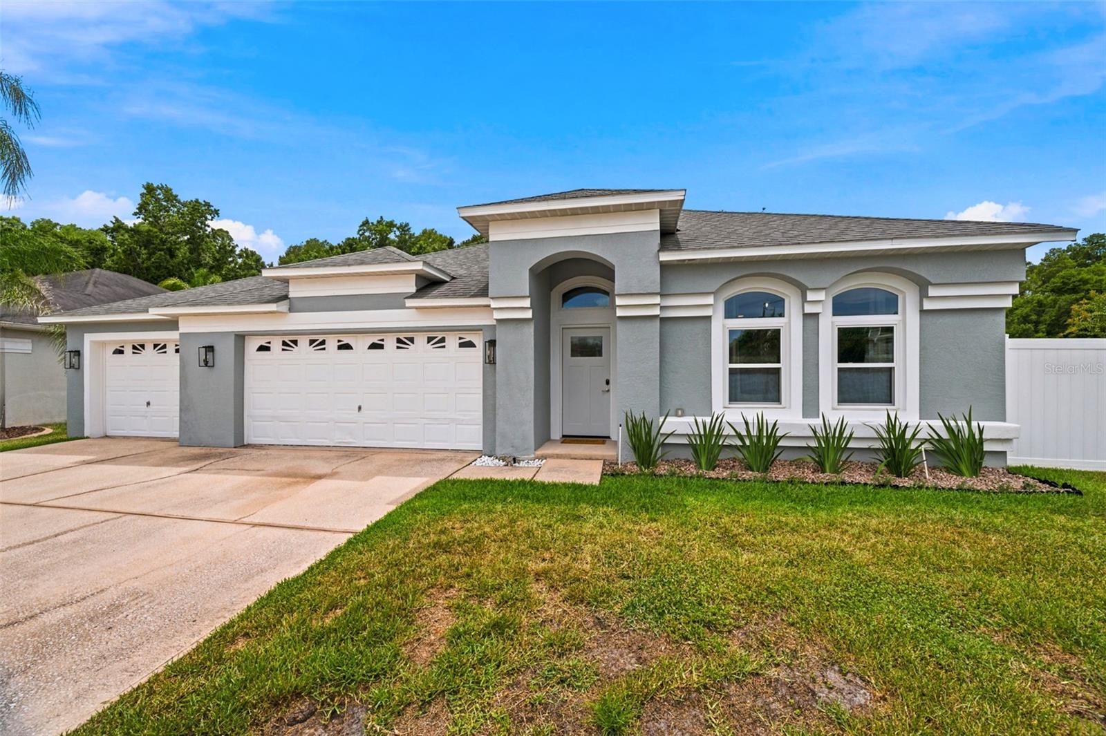 MEADOW POINTE PRCL 10 UNIT 01 02 - Residential