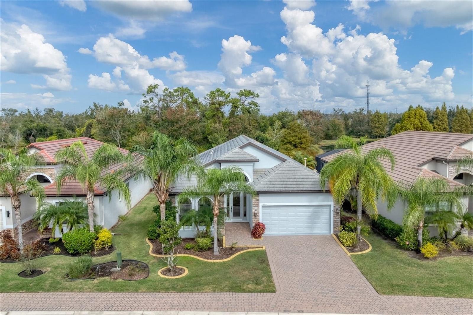 RIVA TRACE - Residential