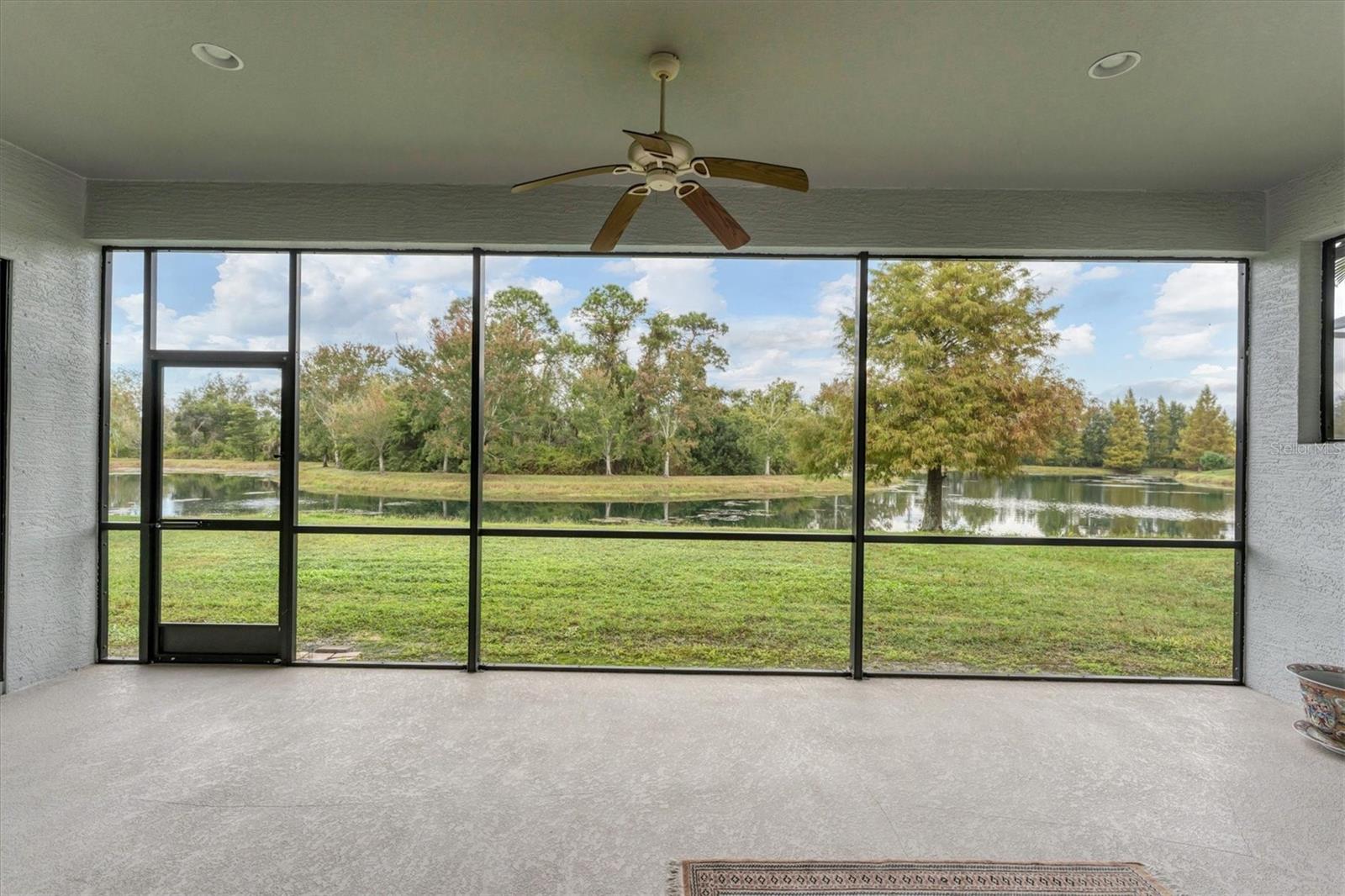 RIVA TRACE - Residential