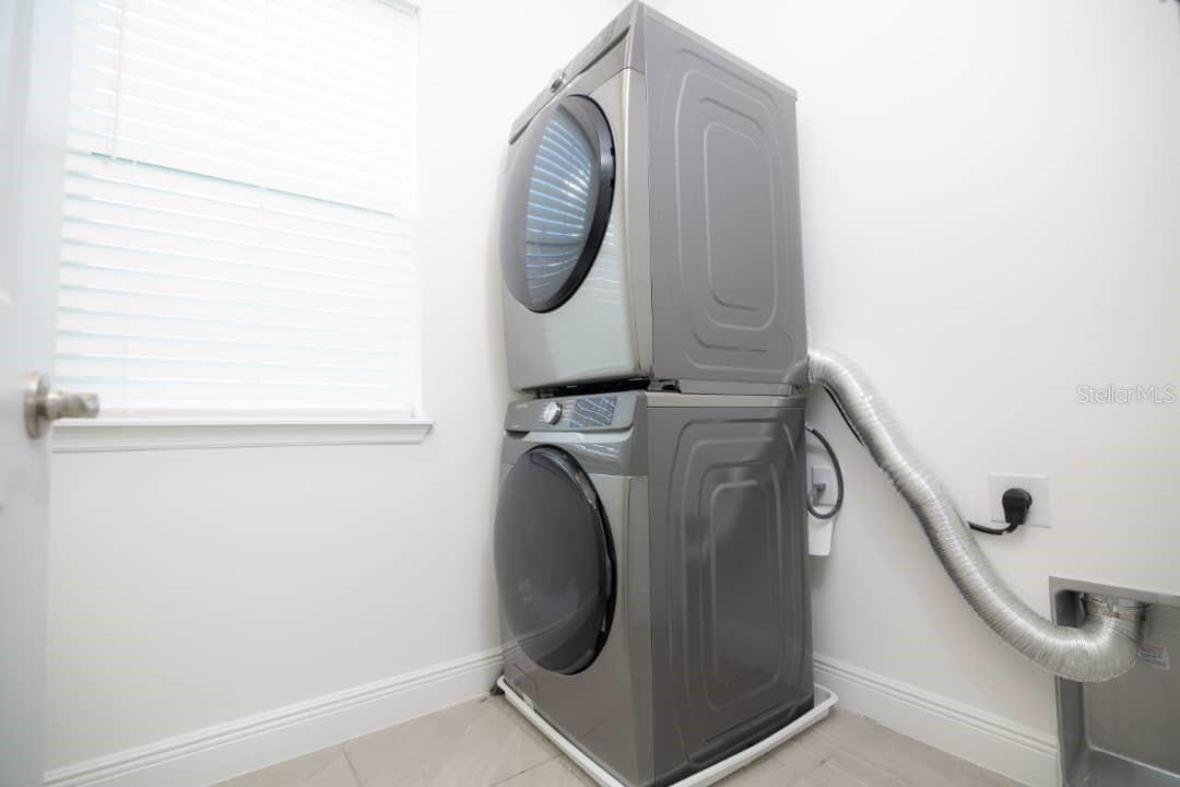 WINDING BAY PH 1B - Residential