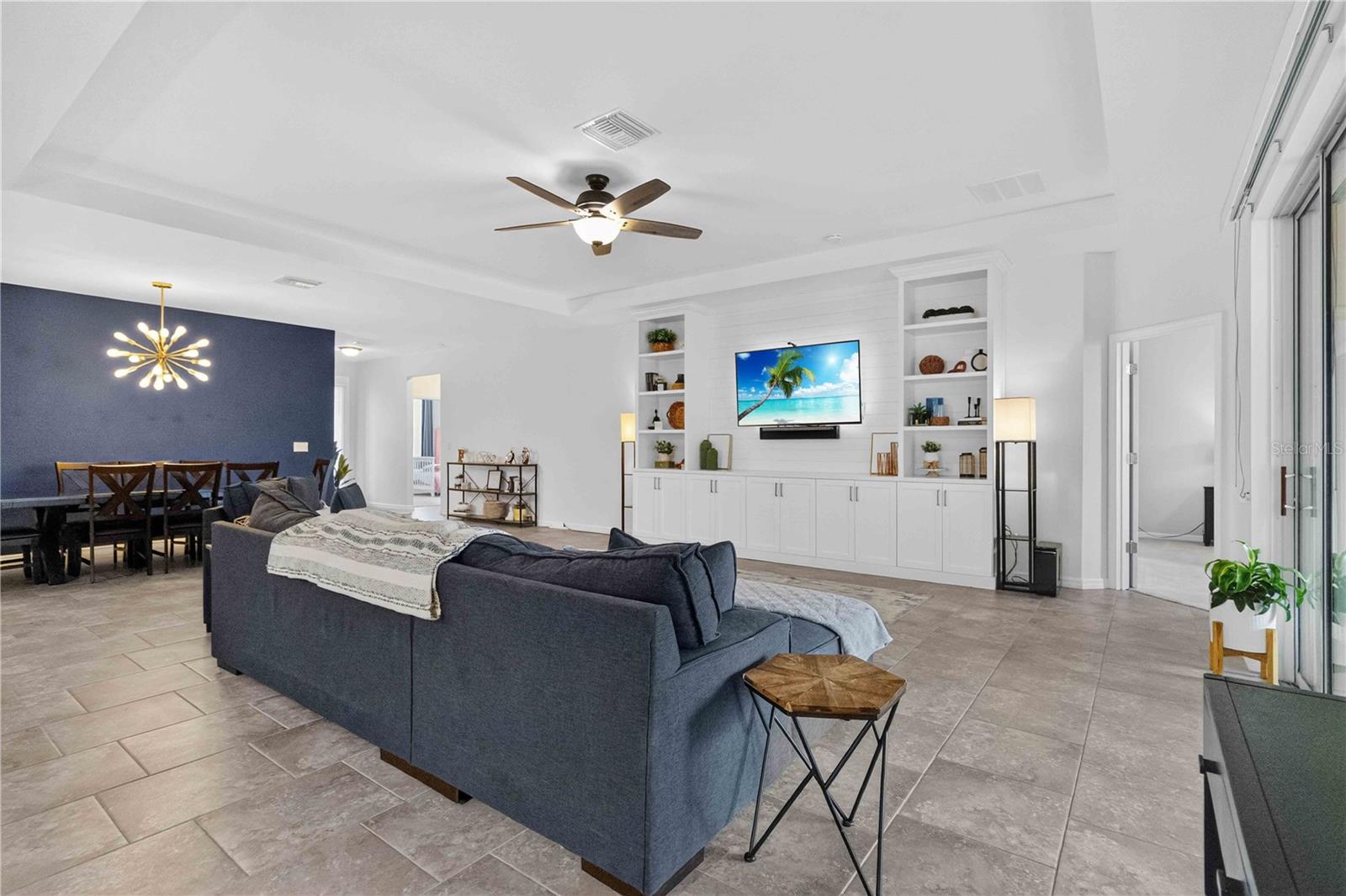 DEL TIERRA PHASE II - Residential