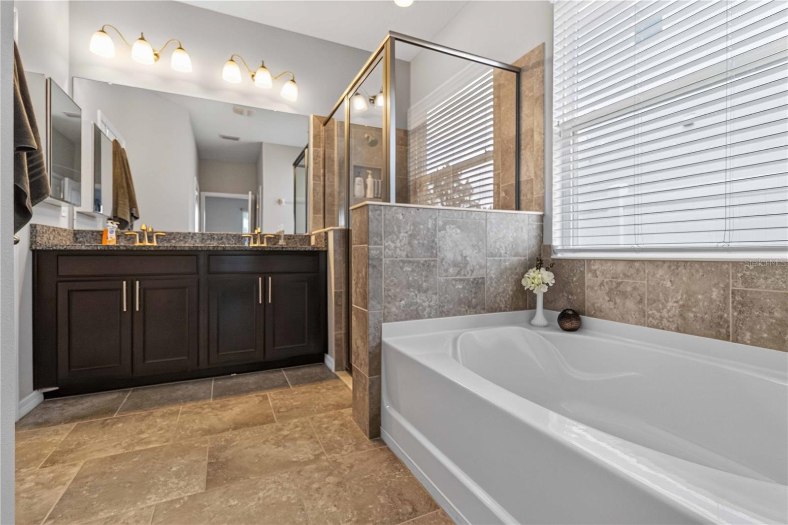 DEL TIERRA PHASE II - Residential
