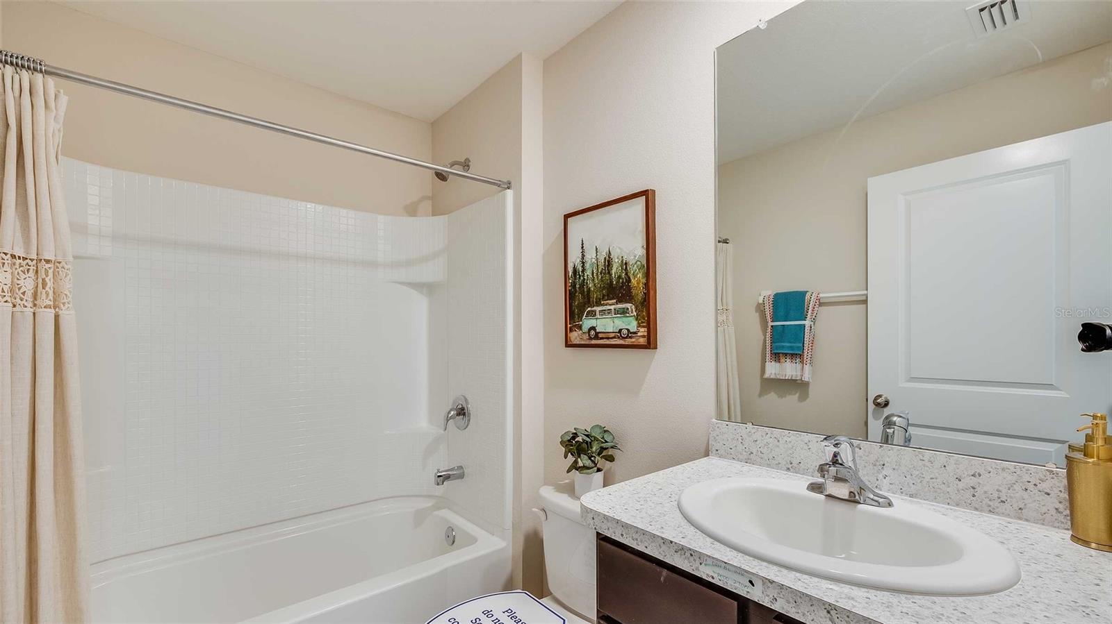 STAR FARMS AT LAKEWOOD RANCH - Residential