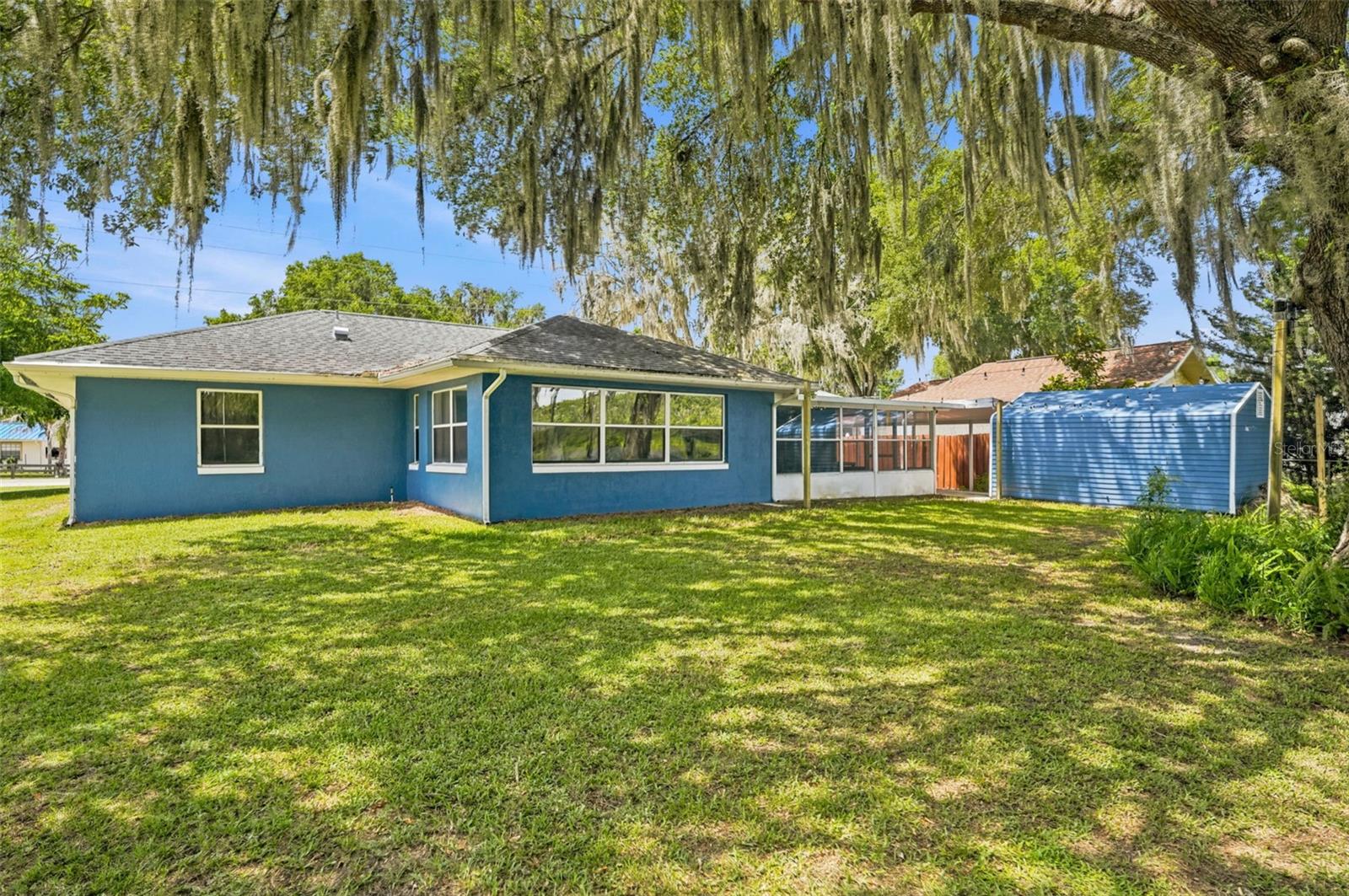 LOCKSHIRE PARK REP - Residential