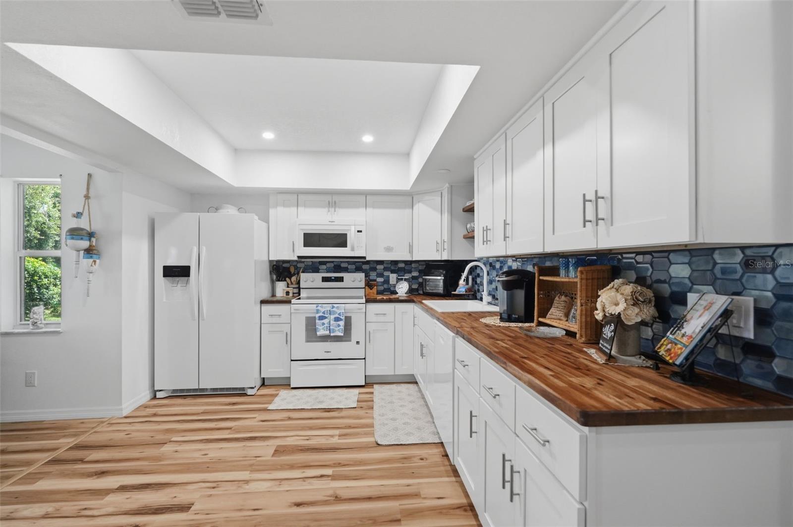 LOCKSHIRE PARK REP - Residential