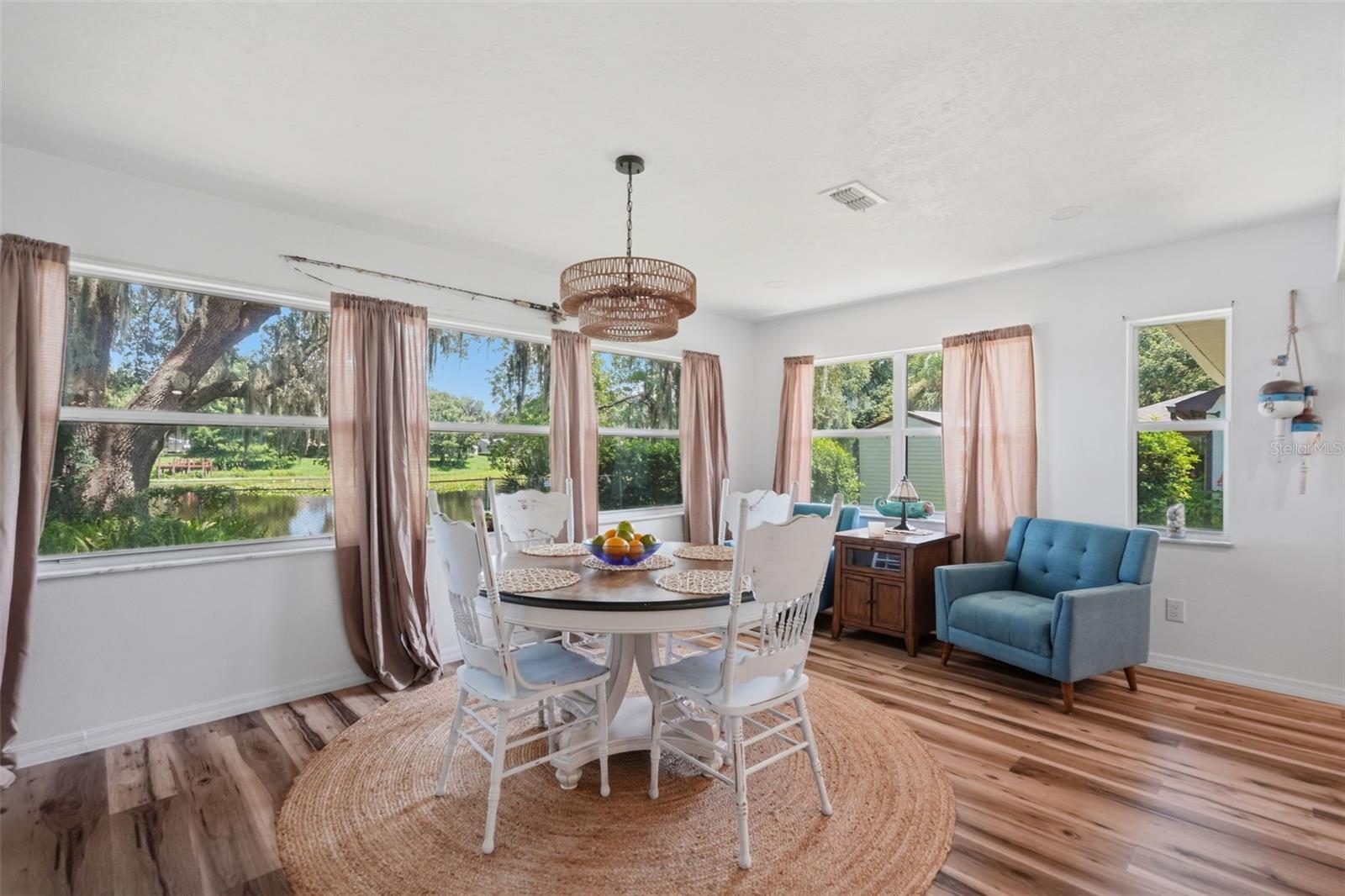 LOCKSHIRE PARK REP - Residential