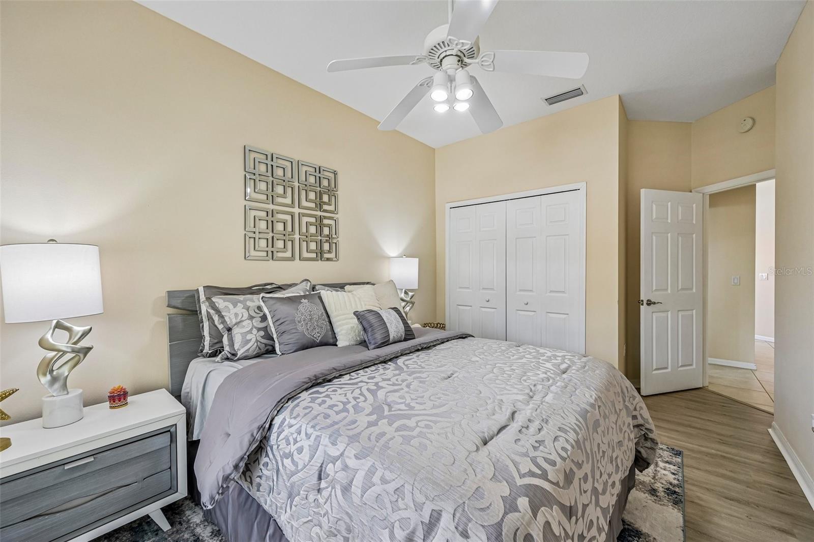 LAKEWOOD RANCH CC SP D UN 3B &4 - Residential