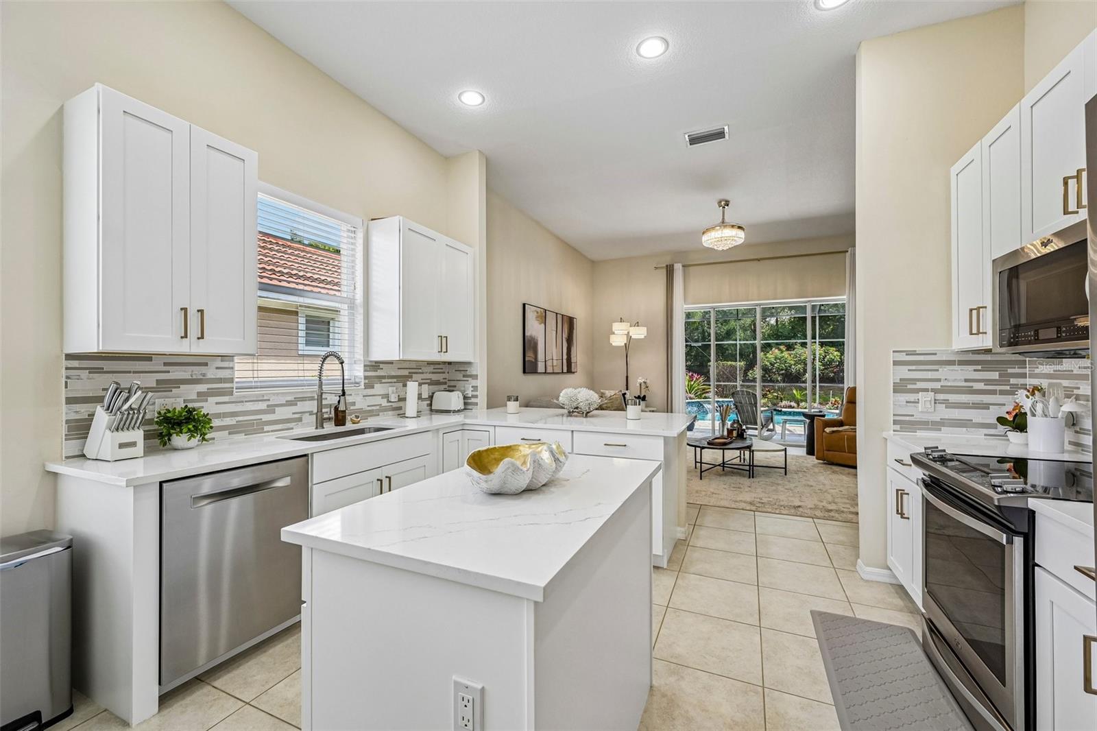 LAKEWOOD RANCH CC SP D UN 3B &4 - Residential