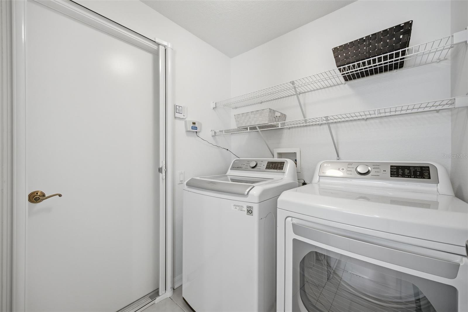 LEXINGTON OAKS VILLAGE 25 26 - Residential
