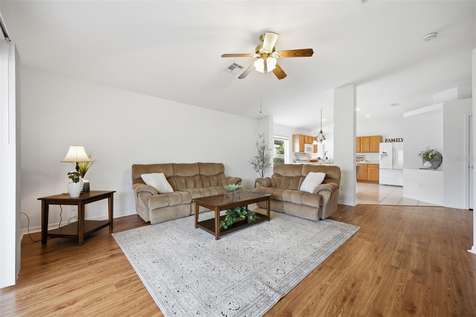 LEXINGTON OAKS VILLAGE 25 26 - Residential