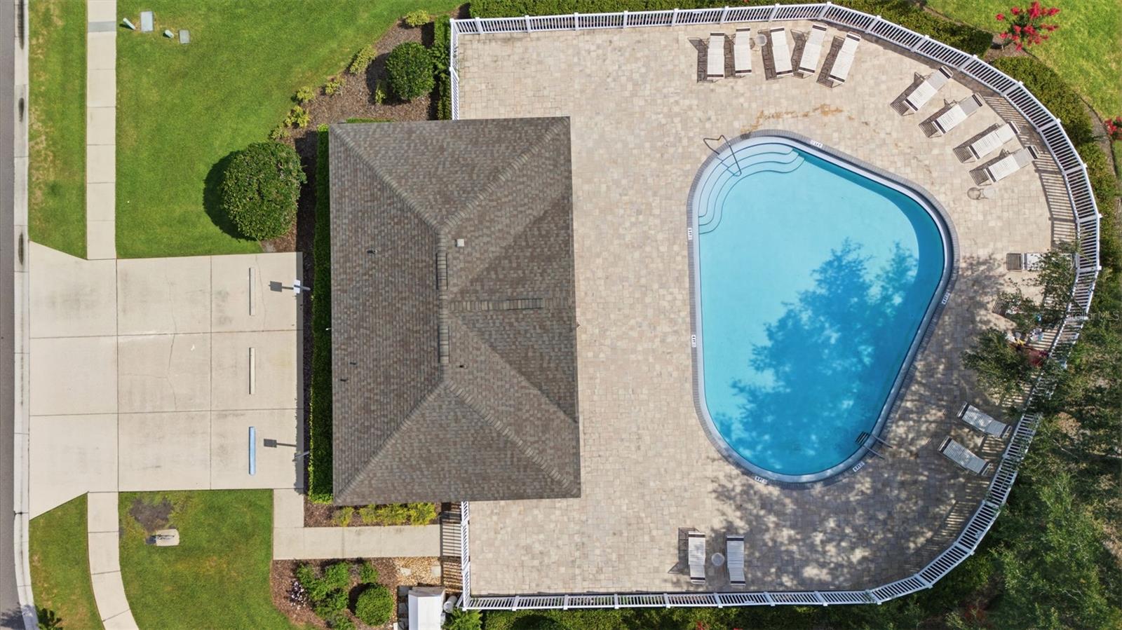 LEXINGTON OAKS VILLAGE 25 26 - Residential