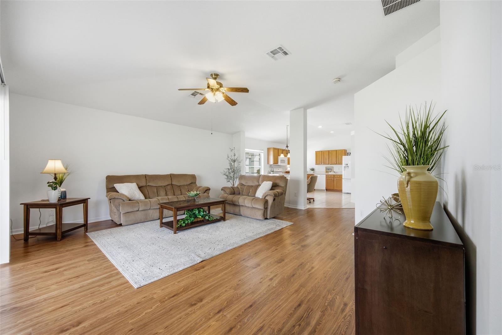 LEXINGTON OAKS VILLAGE 25 26 - Residential