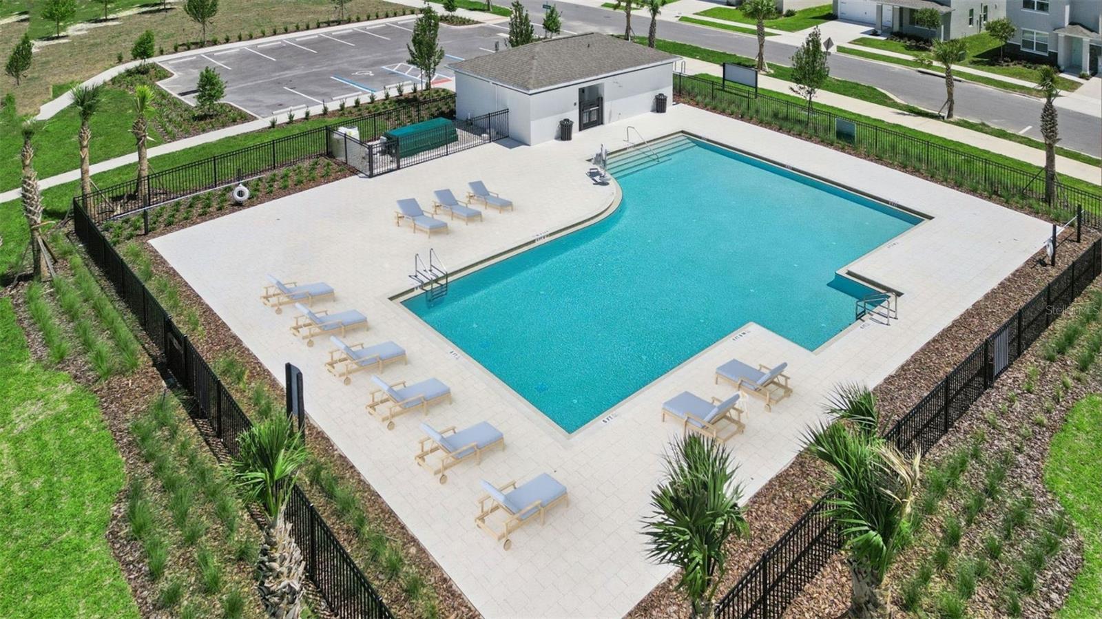 CROSSROADS AT KELLY PARK - Residential