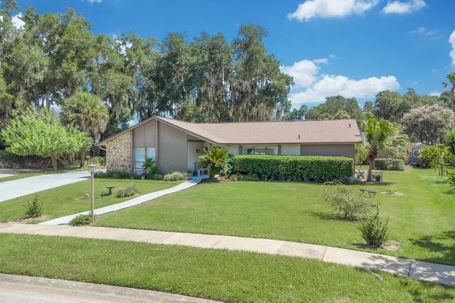 HOWELL COVE 3RD SEC - Residential