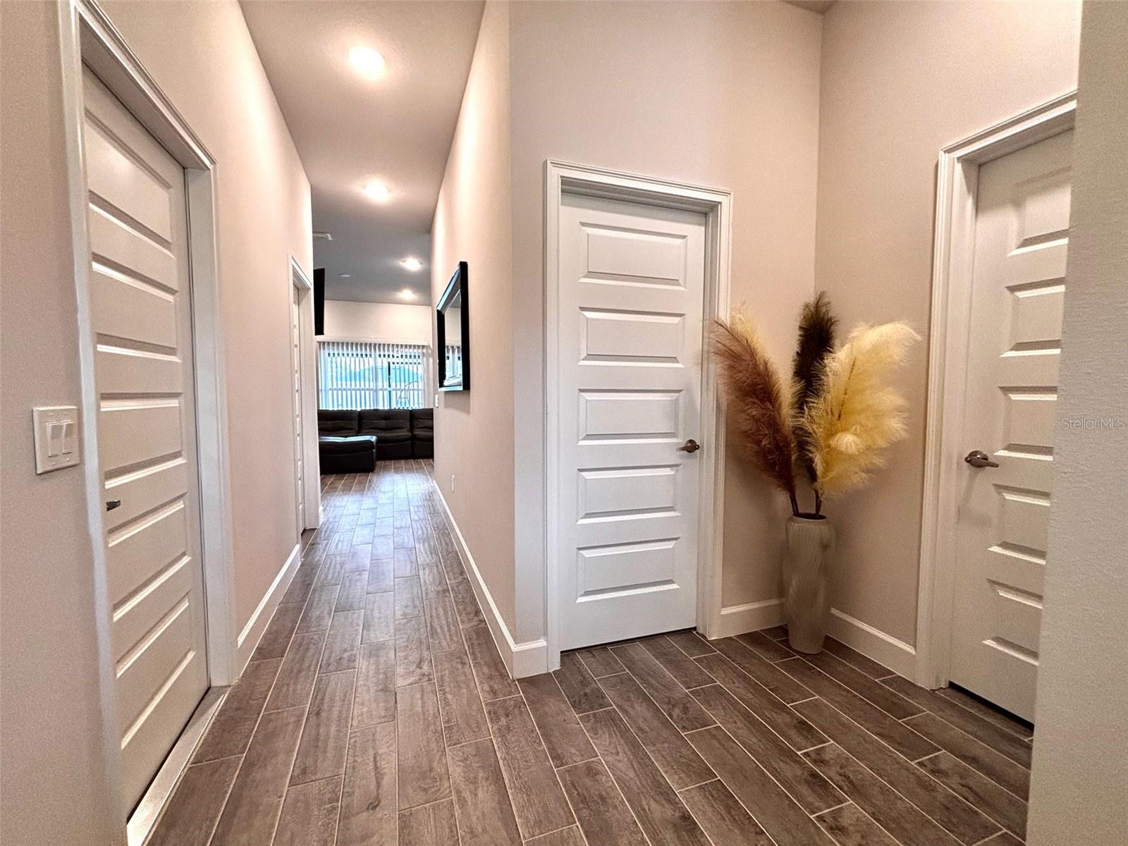 SUMMER CHASE - Residential